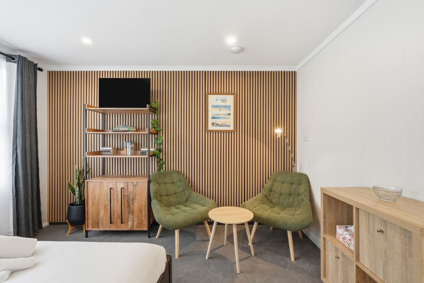 Airport Studio Retreat