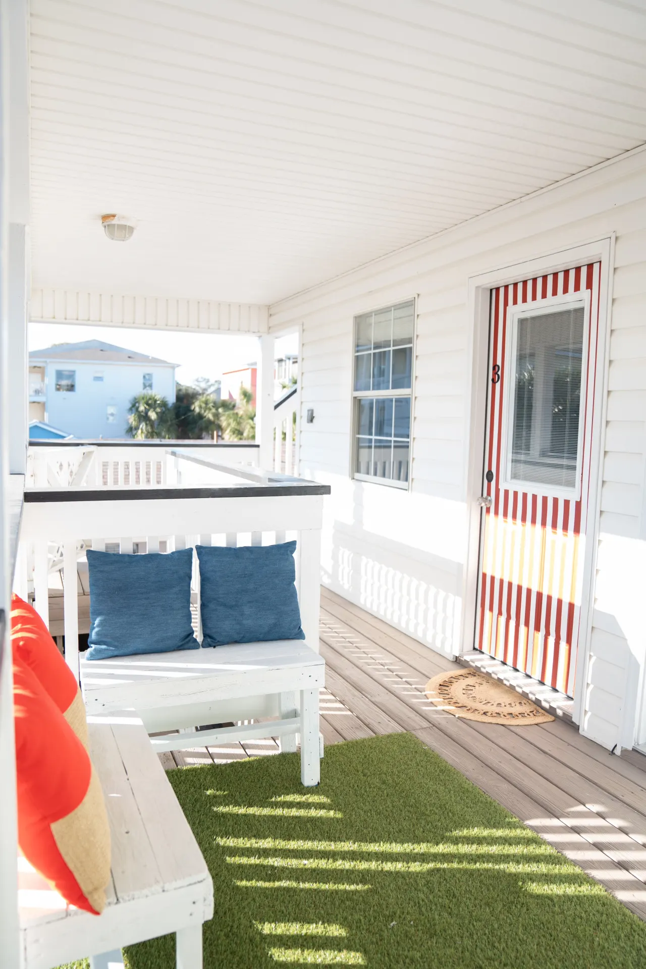 Beach Haven- 4 Bed 3 Bath (Lower Unit) Half Block to Beach 11
