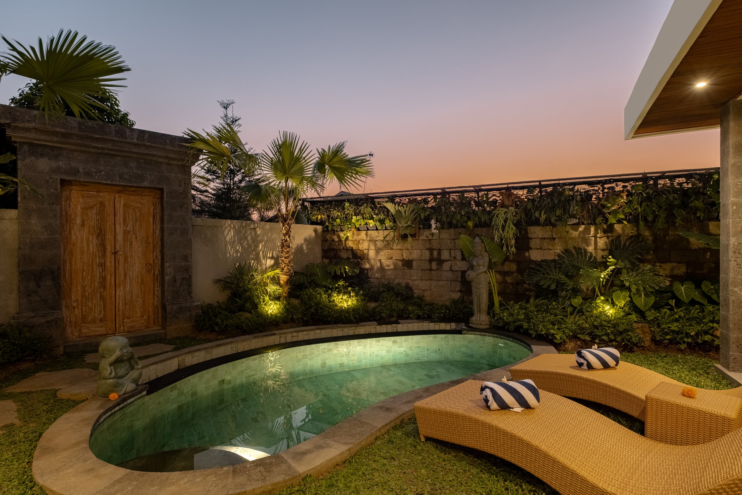 20% OFF - Private Romantic & Garden View 21