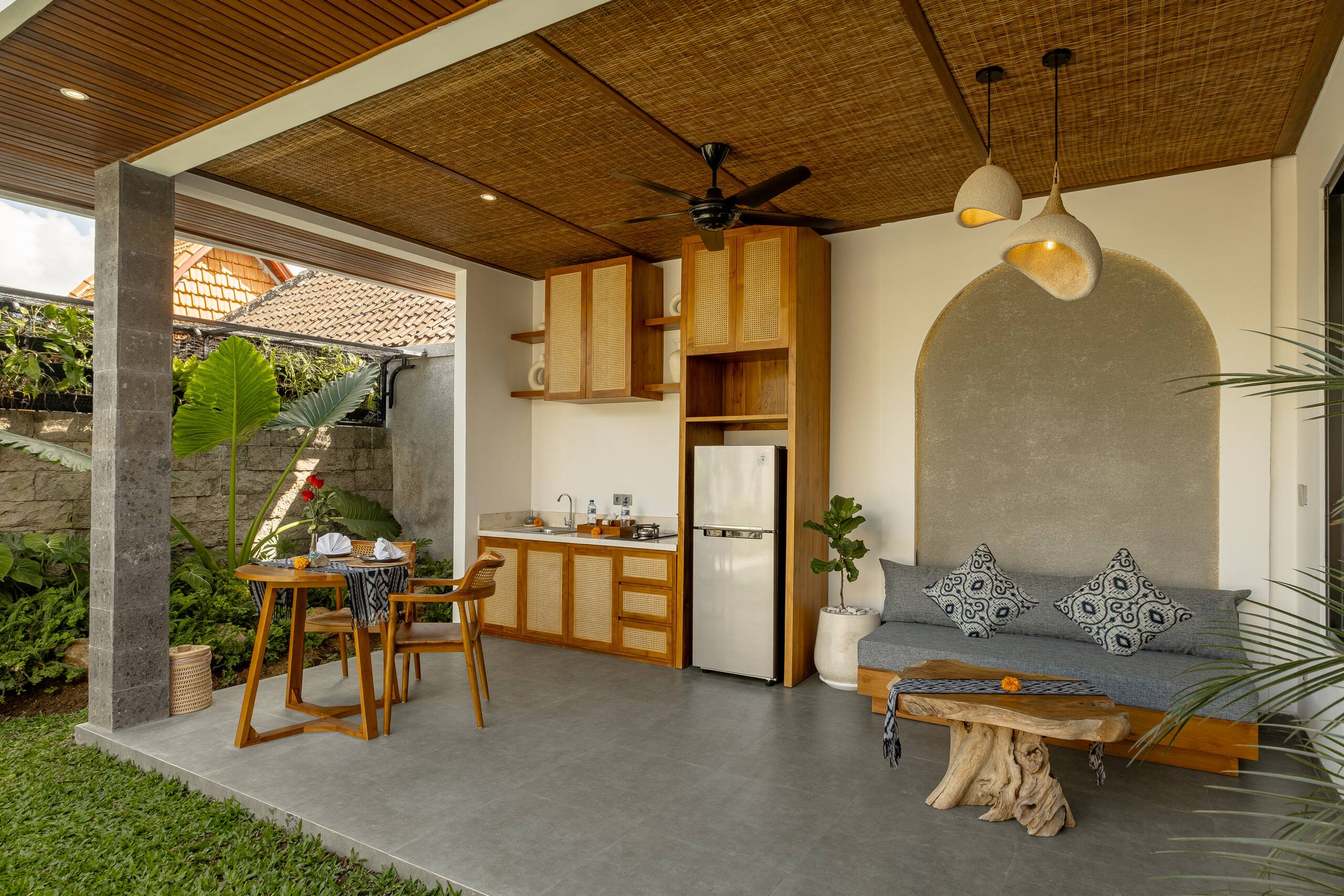 20% OFF - Private Romantic & Garden View 7