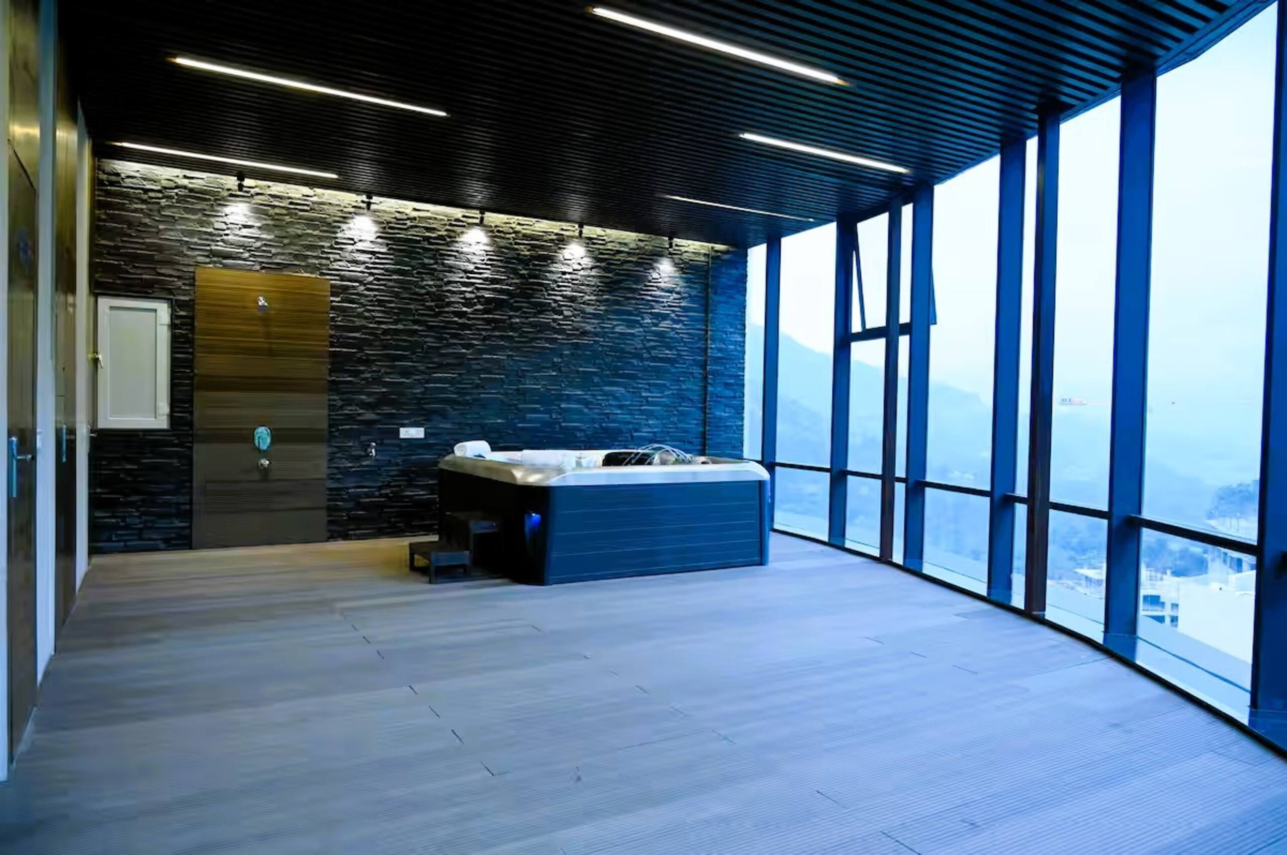 The Barrum - Luxe Studio Apartment in Solan 31