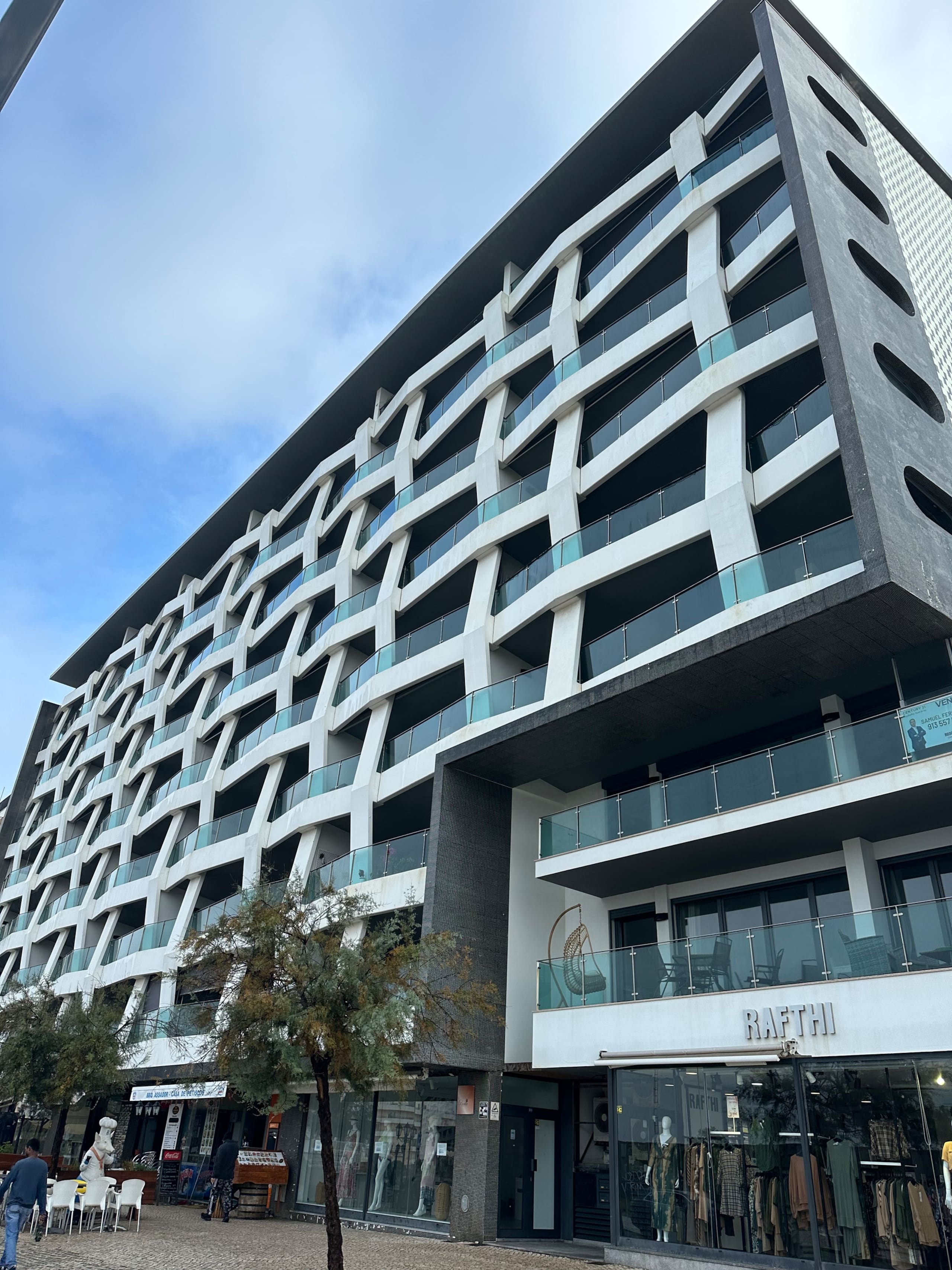 Caparica Beachfront Apt 6
