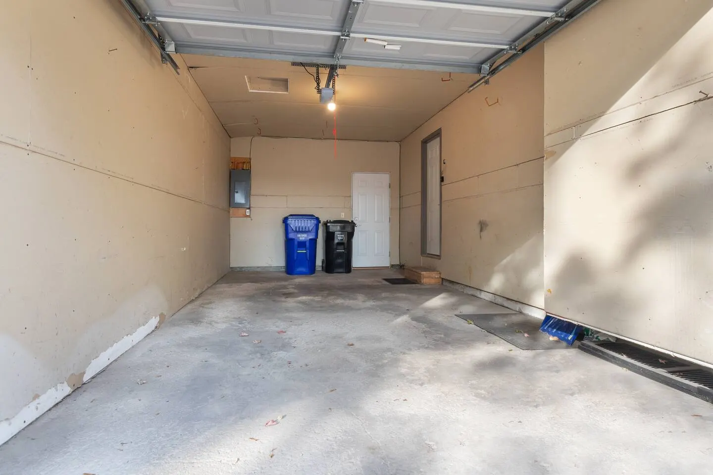 Appleton 2BR w/ Garage Fully Equipped 18