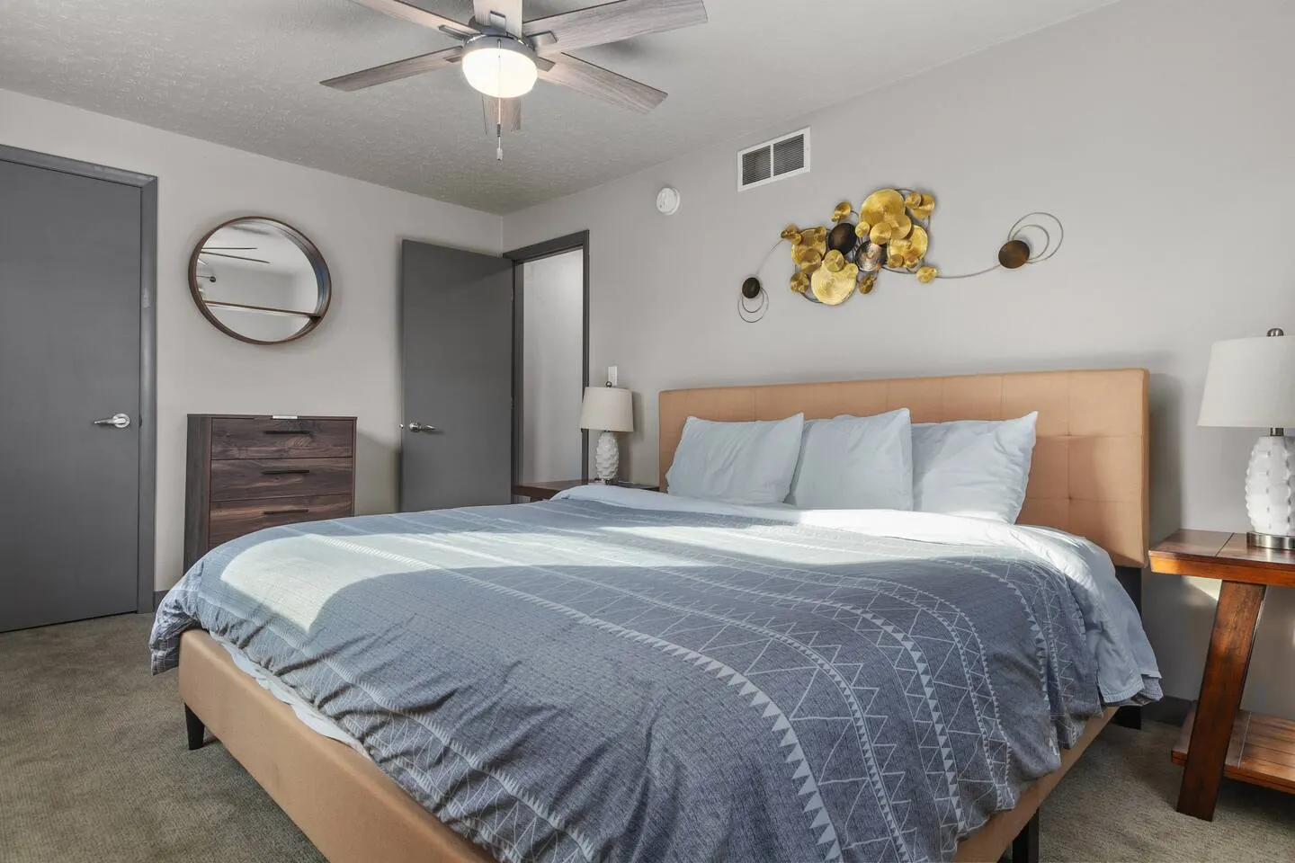 Appleton 2BR w/ Garage Fully Equipped 5