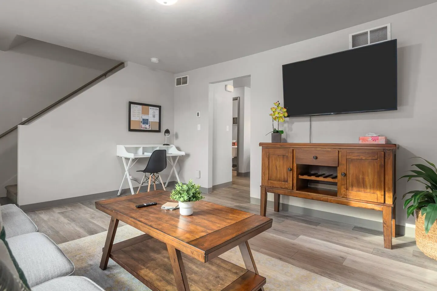 Appleton 2BR w/ Garage Fully Equipped 8