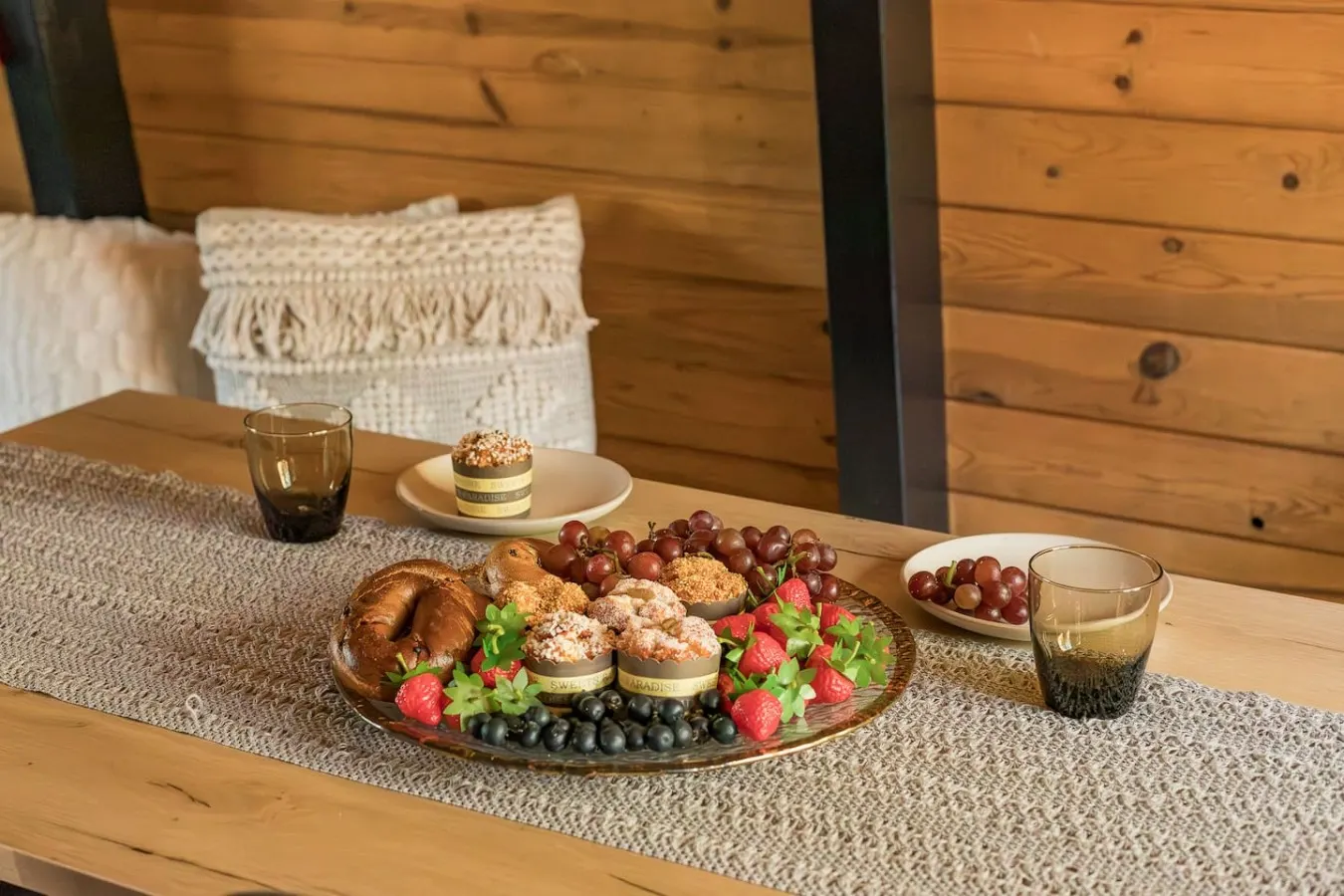 2BR Retreat: EV, Hot Tub, BBQ & Dog-Friendly 11