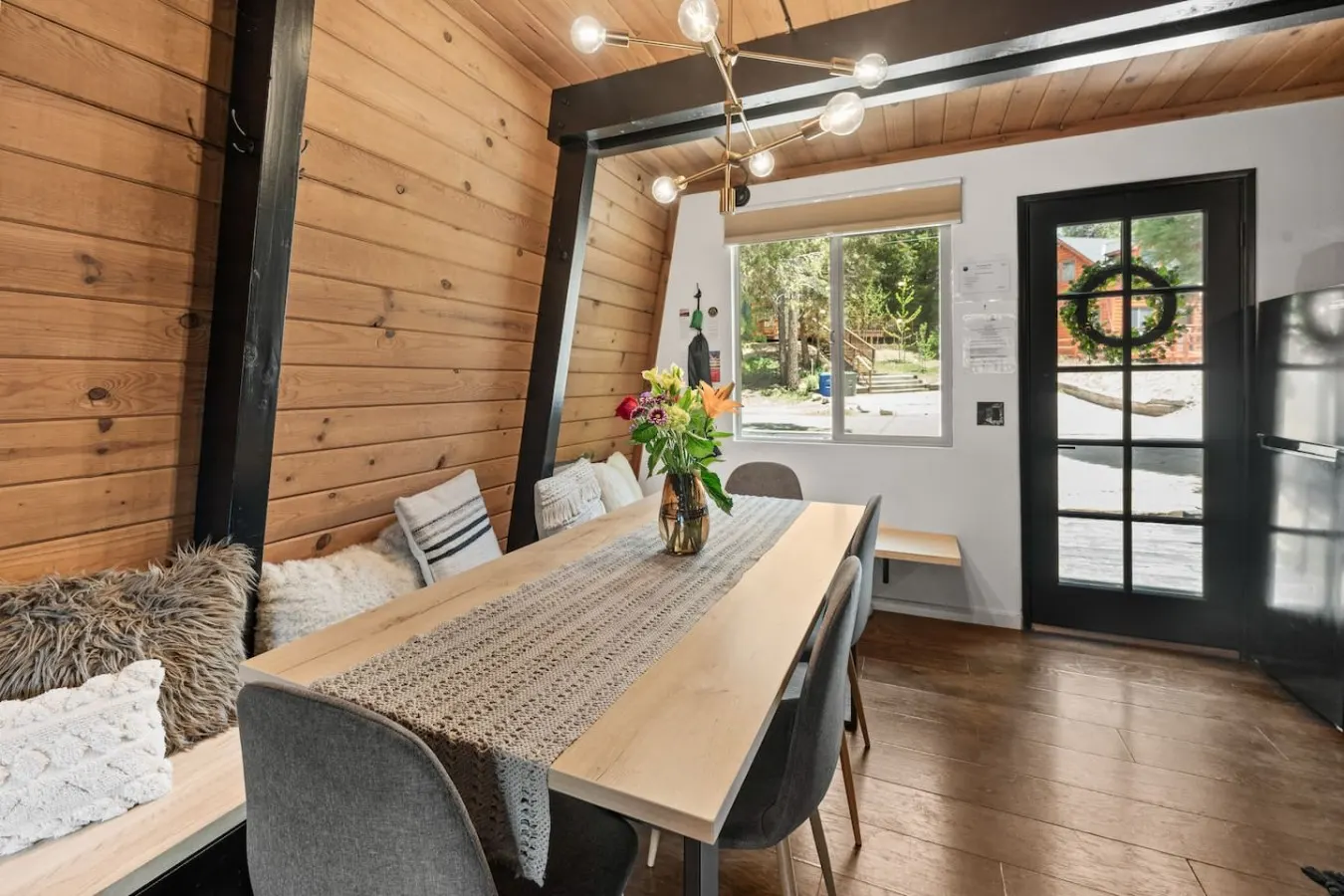 2BR Retreat: EV, Hot Tub, BBQ & Dog-Friendly 12