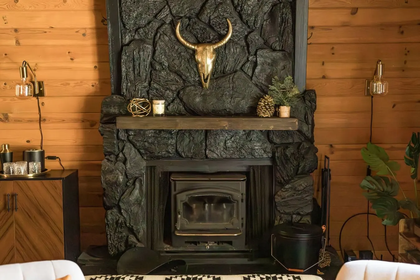 2BR Retreat: EV, Hot Tub, BBQ & Dog-Friendly 14