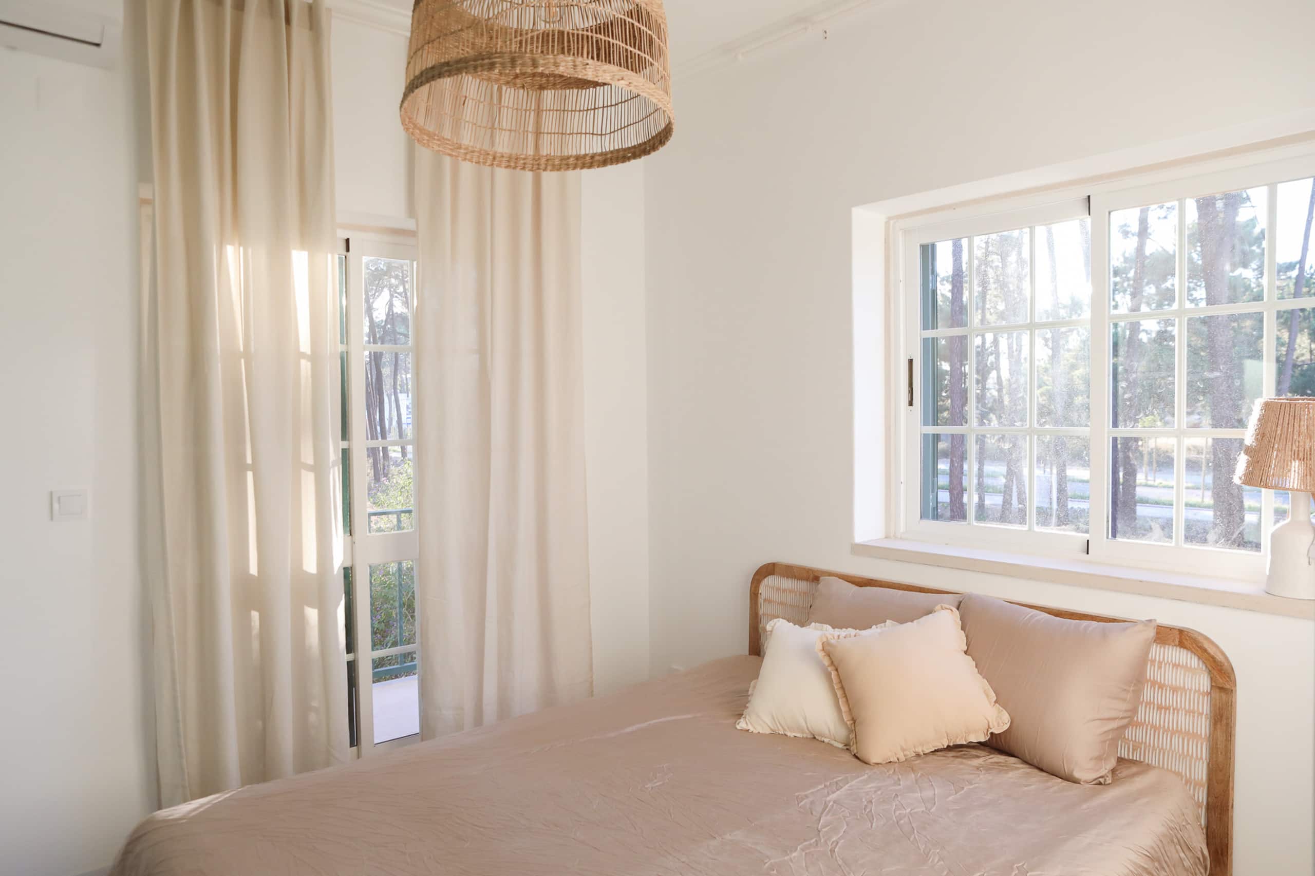 Artist Villa with Pool by the Ocean, Golf & Lisbon 8