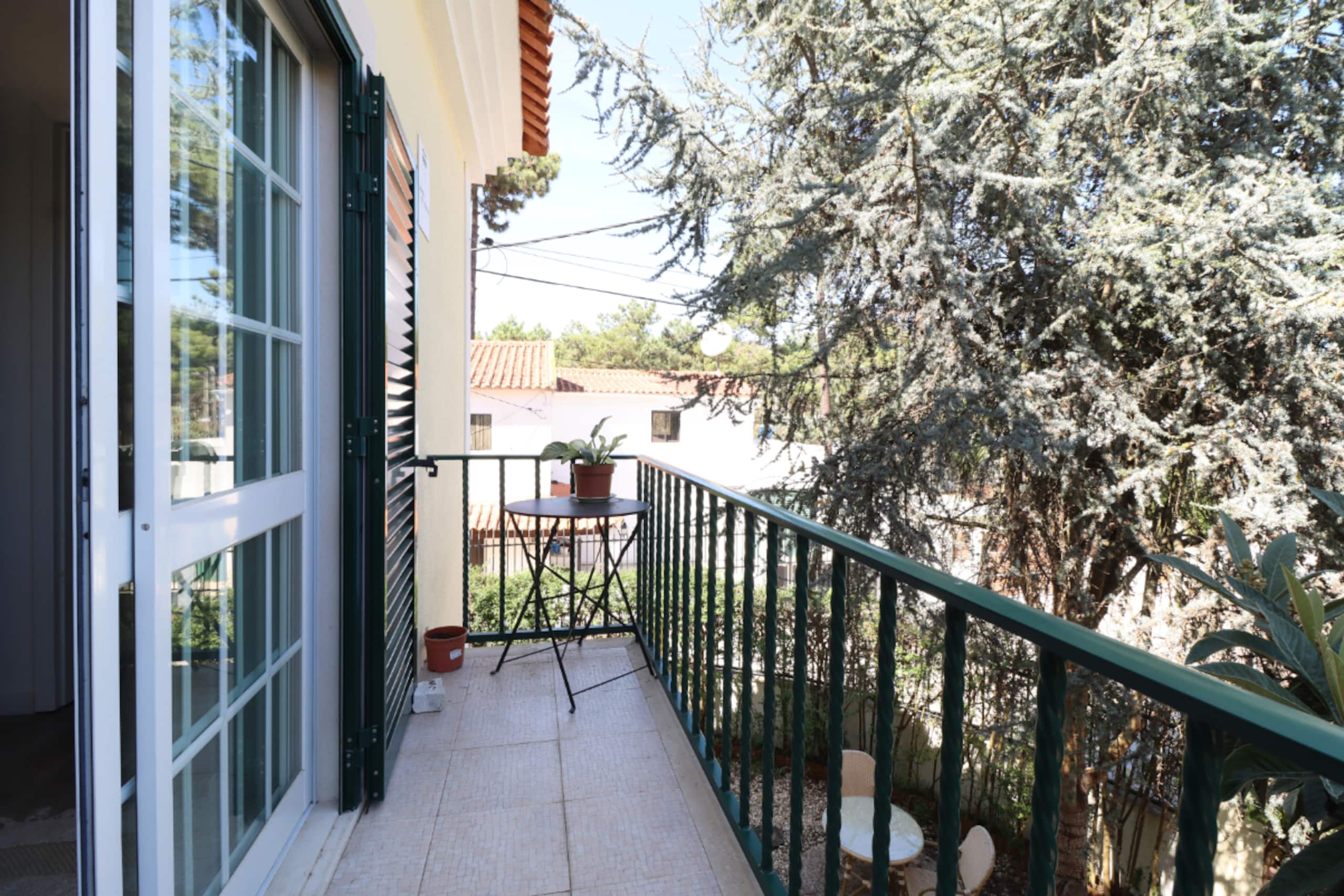 Artist Villa with Pool by the Ocean, Golf & Lisbon 29