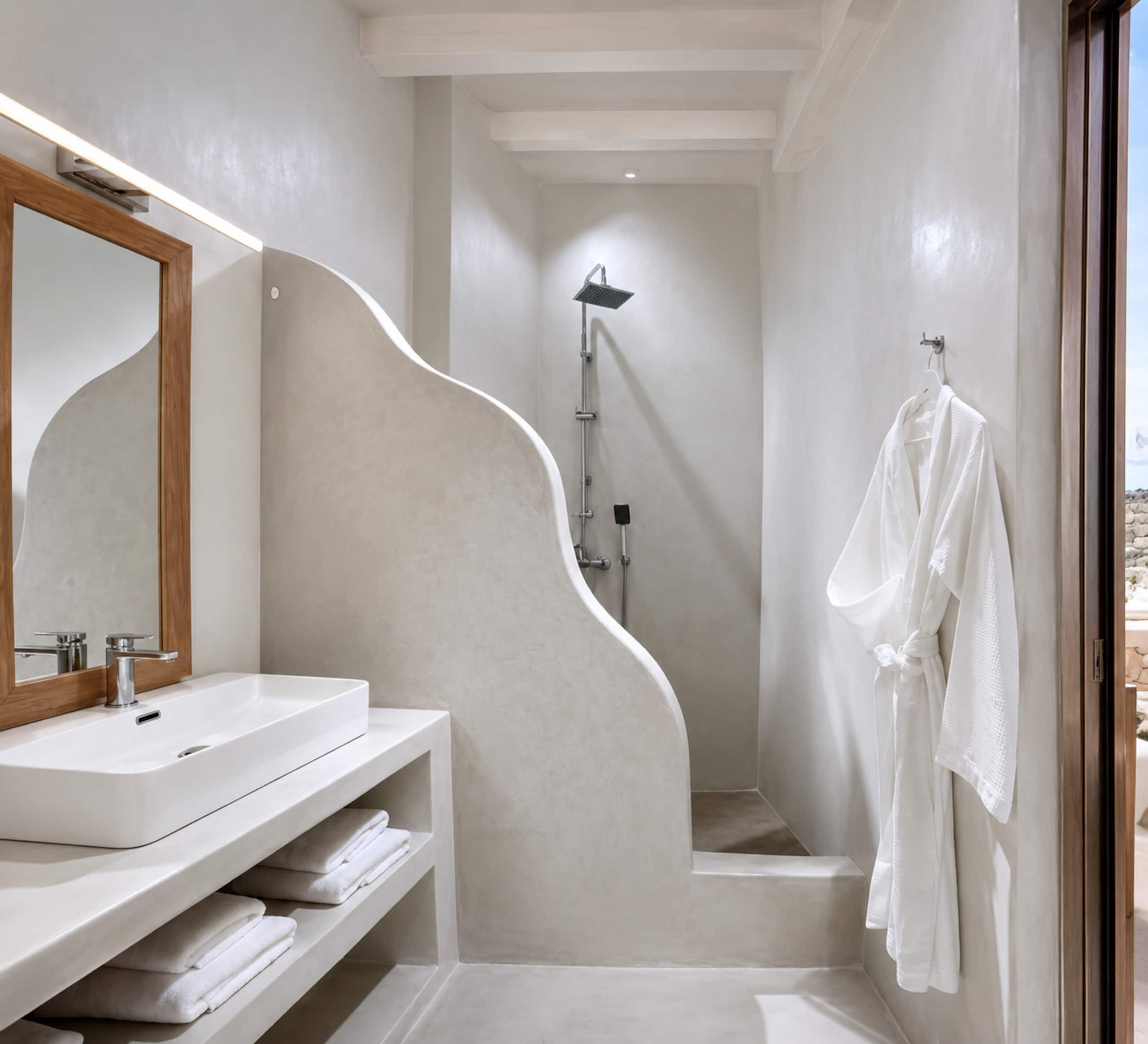Queen Suite, Panoramic Sea view, Crystal Suites — photo 3
