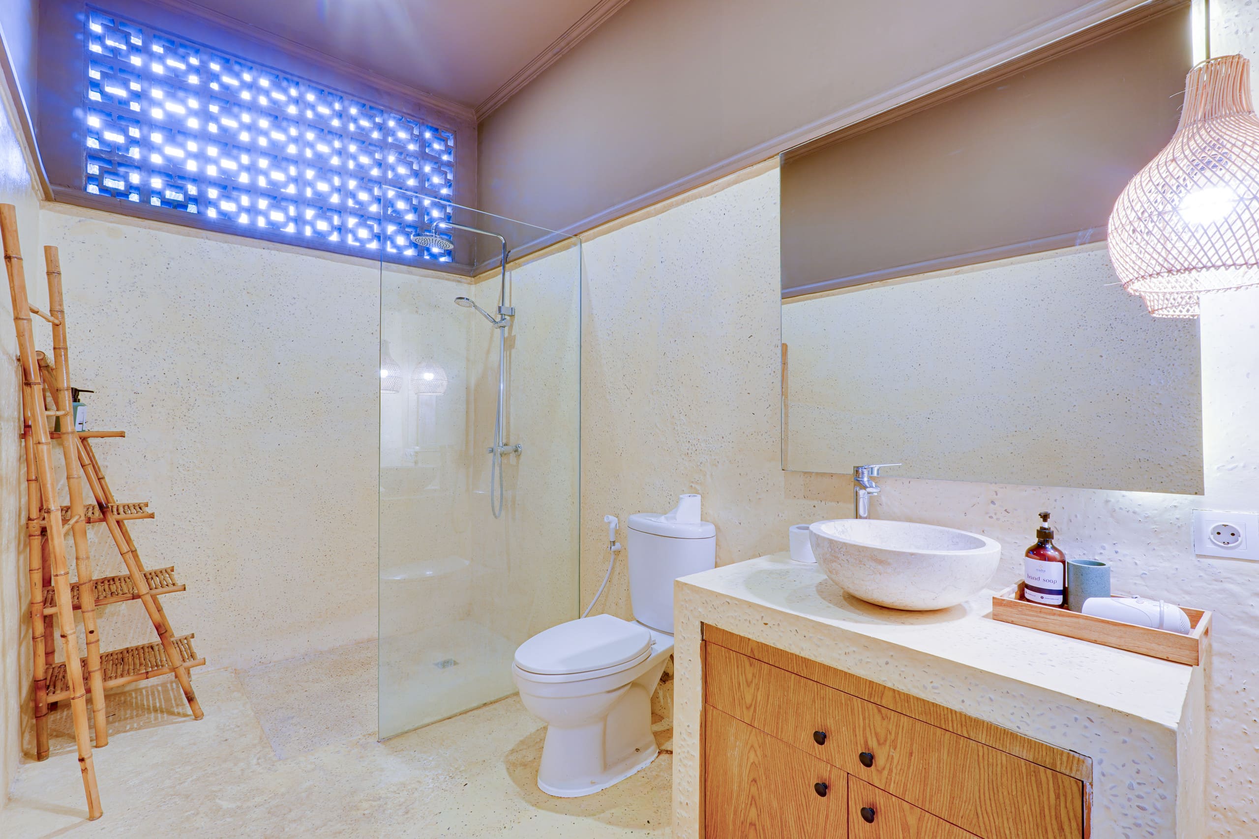 Comfortable 2BR Villa Aura Canggu w/ Private Pool 26