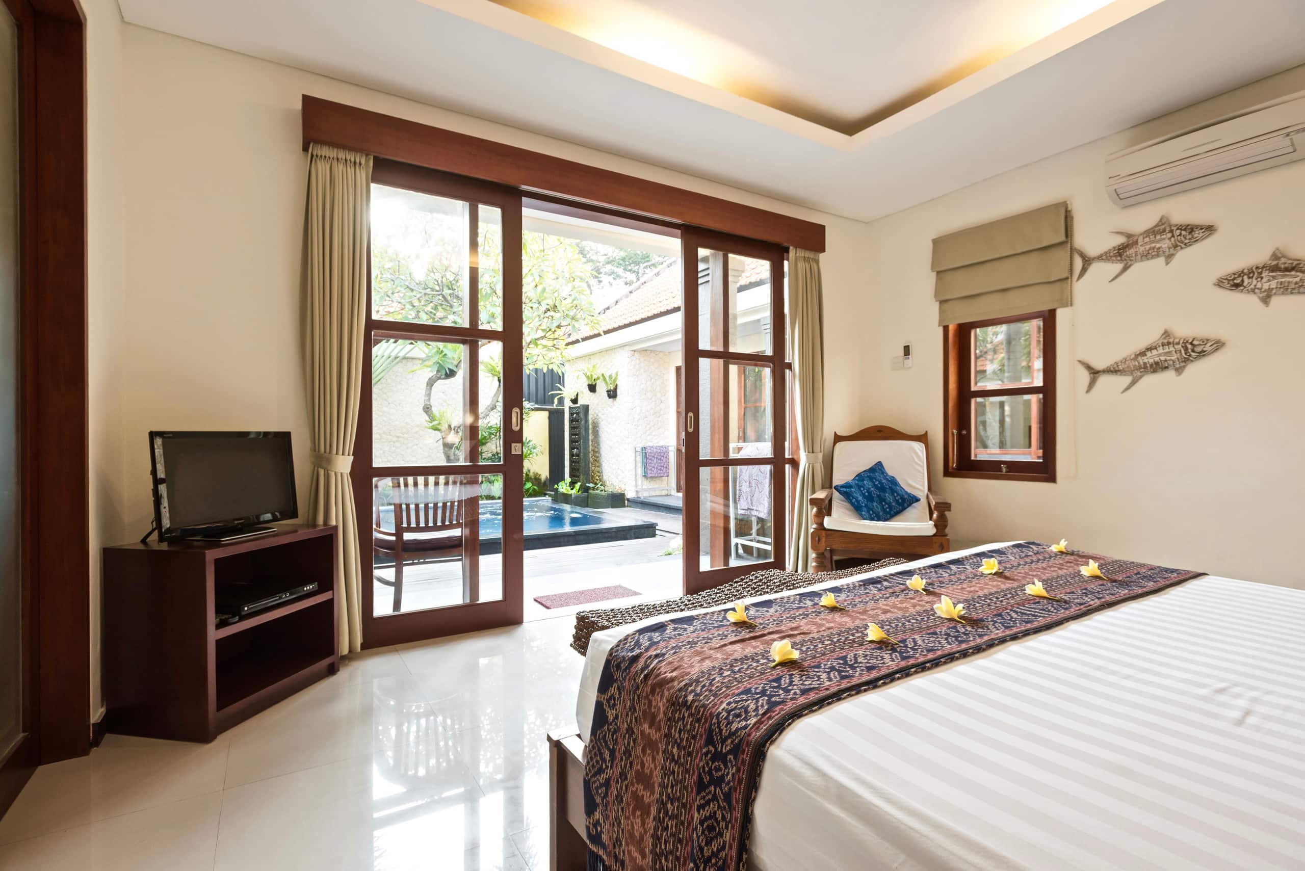 VILLA BETUTU LUXURY 3 BDRM POOL 100M TO BEACH — photo 3