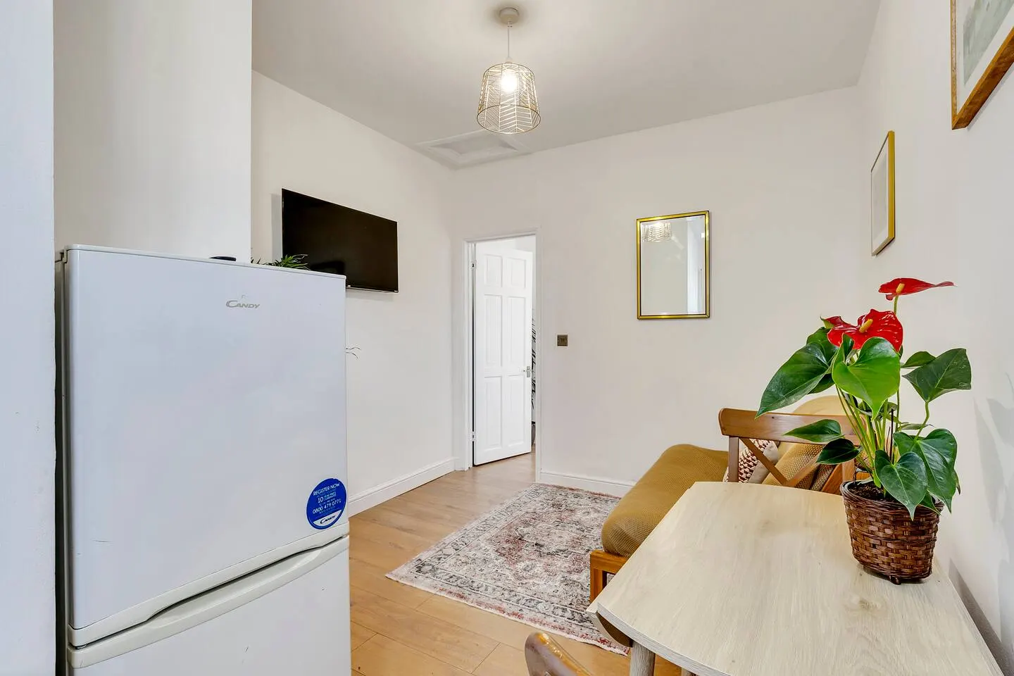Serviced Apartment London perfect for contractors 15
