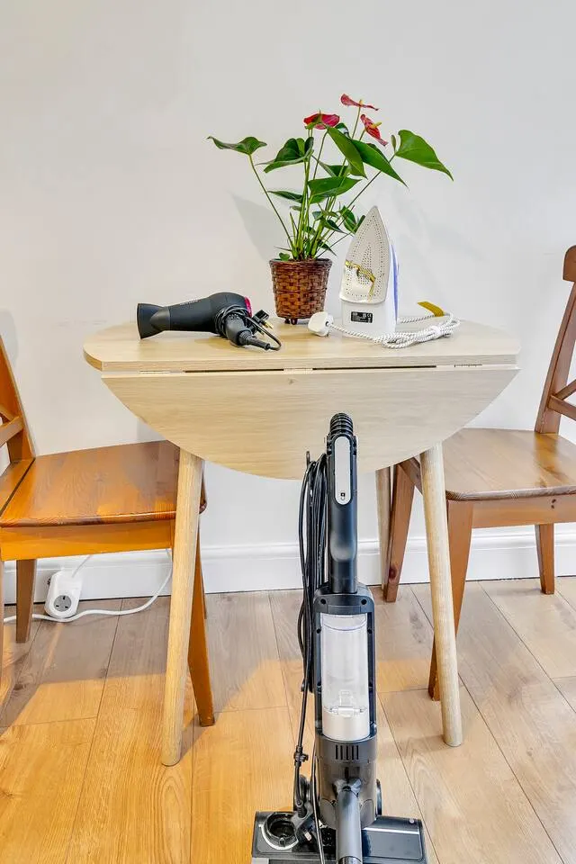 Serviced Apartment London perfect for contractors 17
