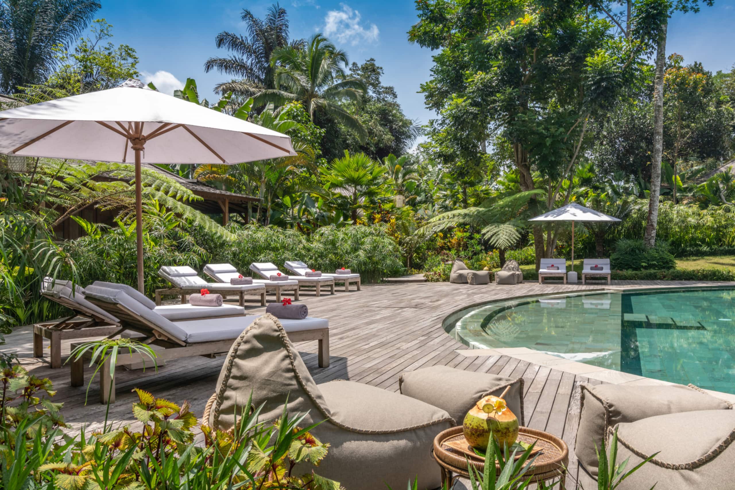 Nag Shampa: 8 Bedrooms, 5 Pools, Chef, Yoga, Spa — photo 1