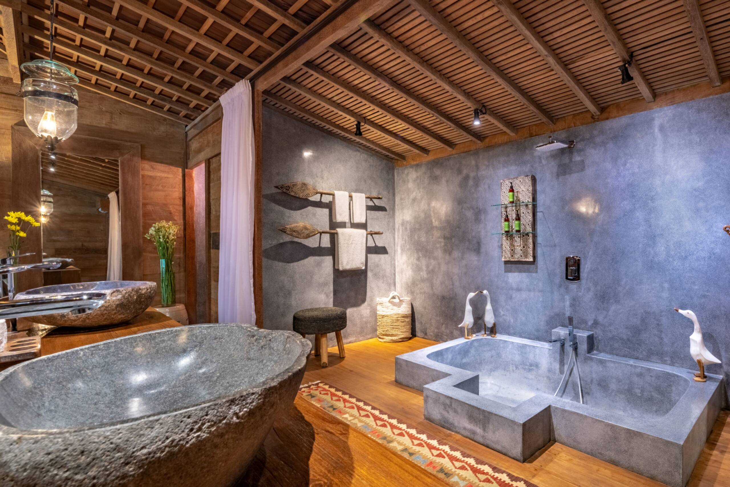 Nag Shampa: 8 Bedrooms, 5 Pools, Chef, Yoga, Spa 10
