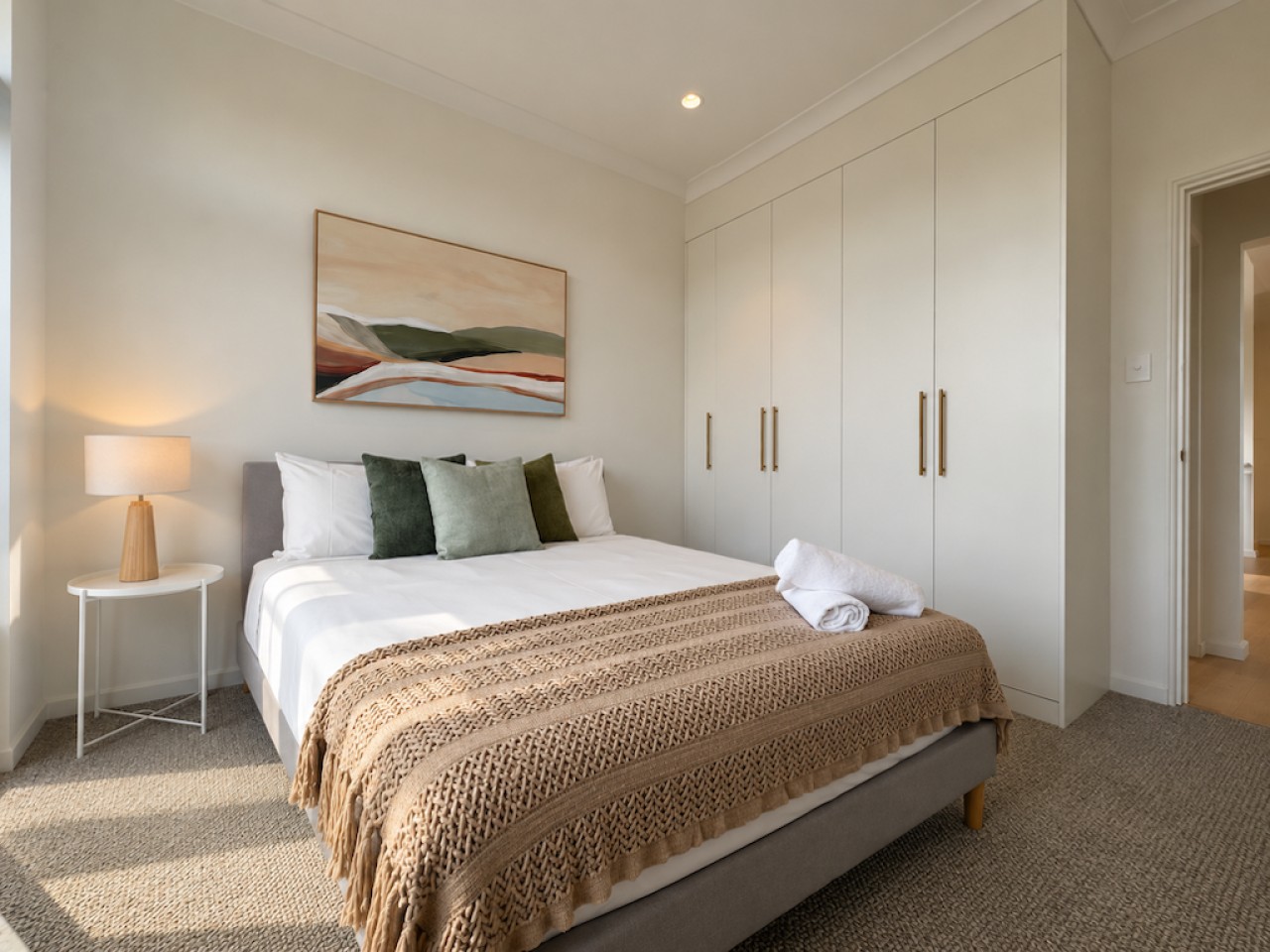 Sea Breeze Vaucluse - A Contemporary Top Floor Retreat 6