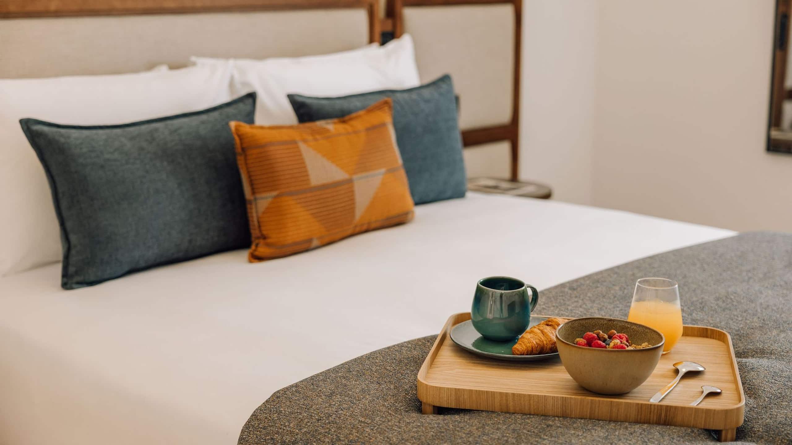 Luxury 3 Bedroom Flat by Ando - Premium Location 17