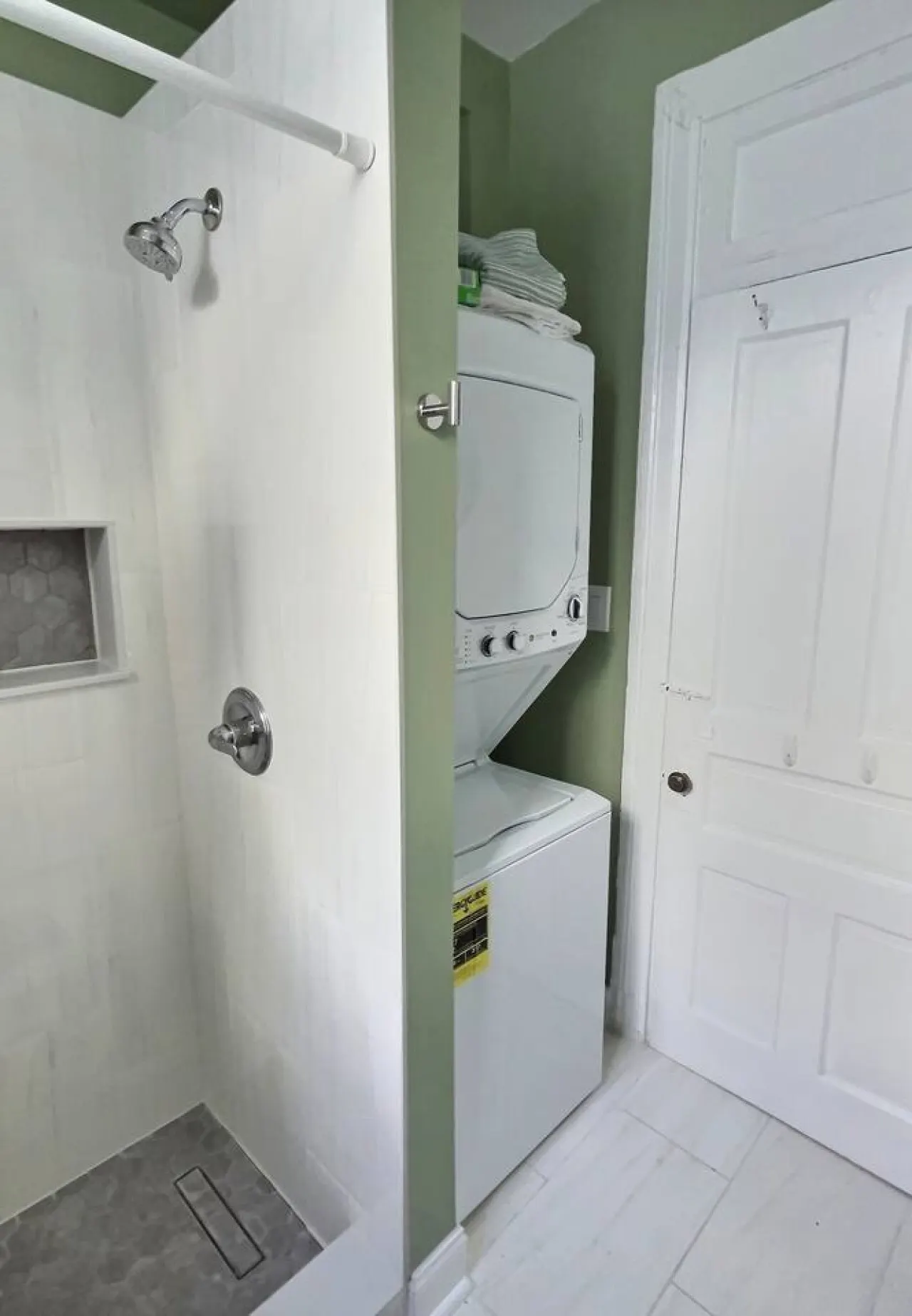 Perfect Location in Adams Morgan & Authentic Charm 12