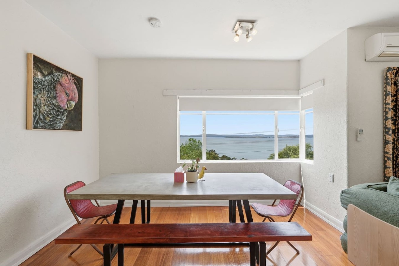 Taroona 4-Bed Home, River Views & Rooftop Deck — photo 4