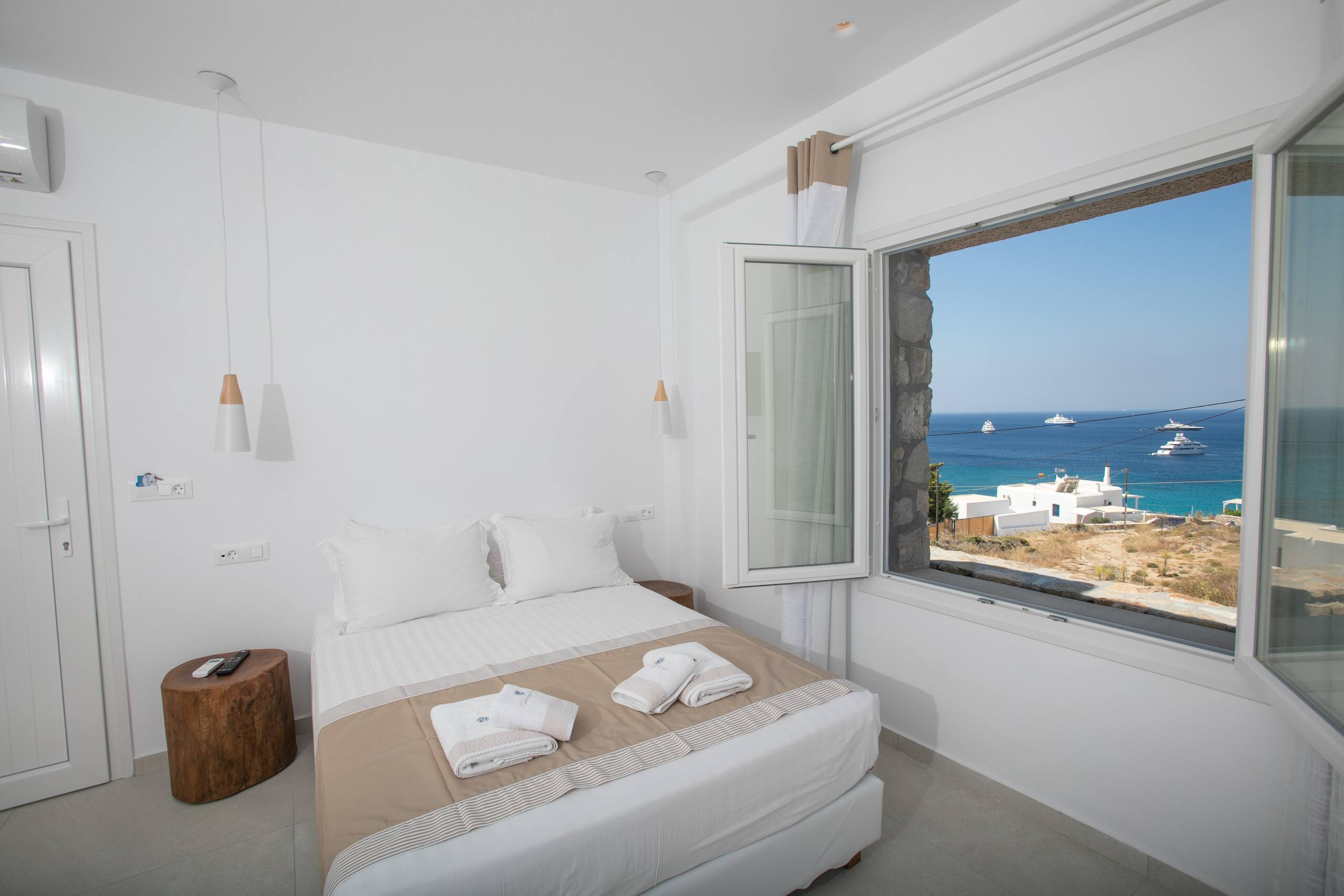 Seethroughmykonos\nStandard Room With Sea view — photo 5