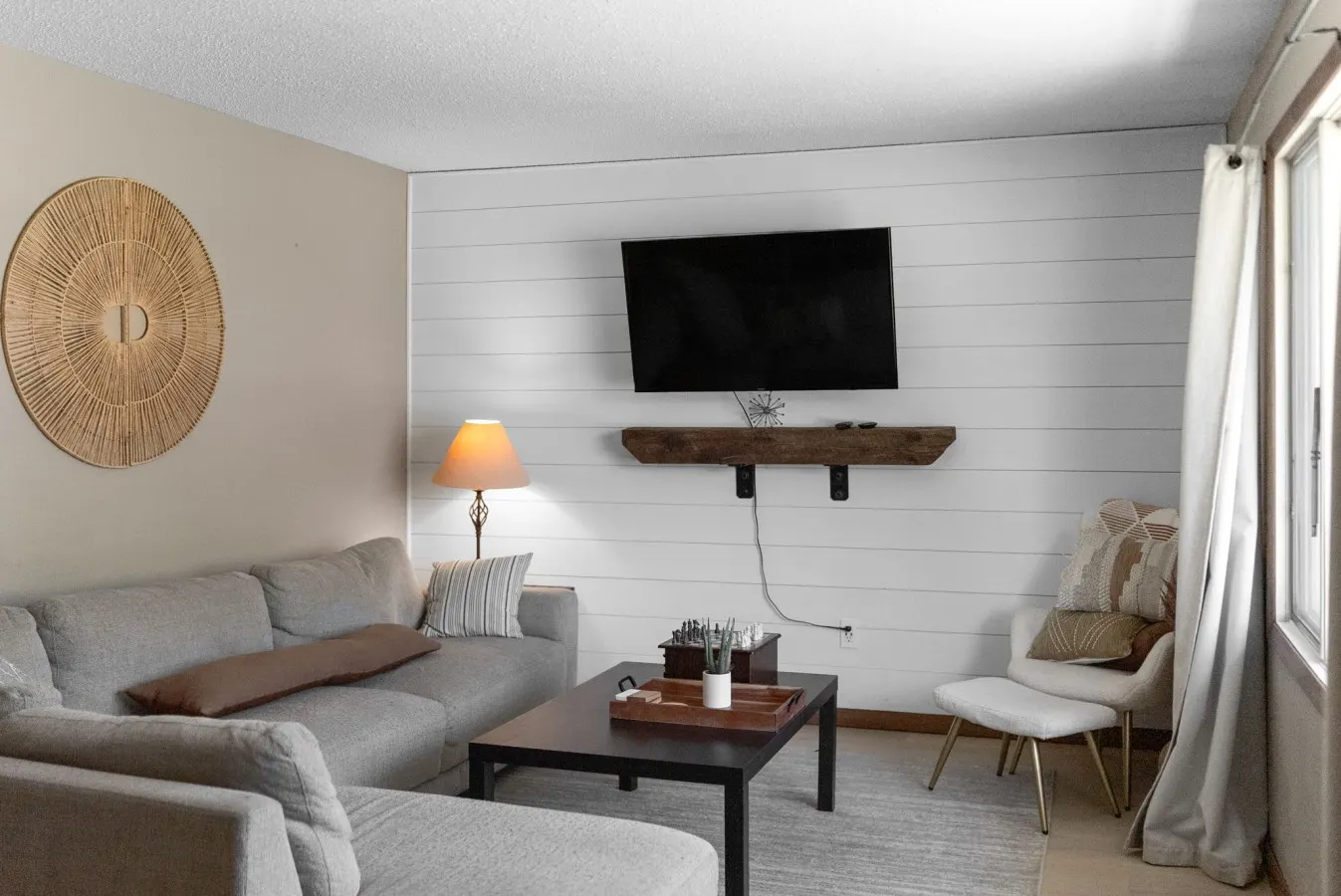 Heartland Haven: A 4-Bed Delight 10