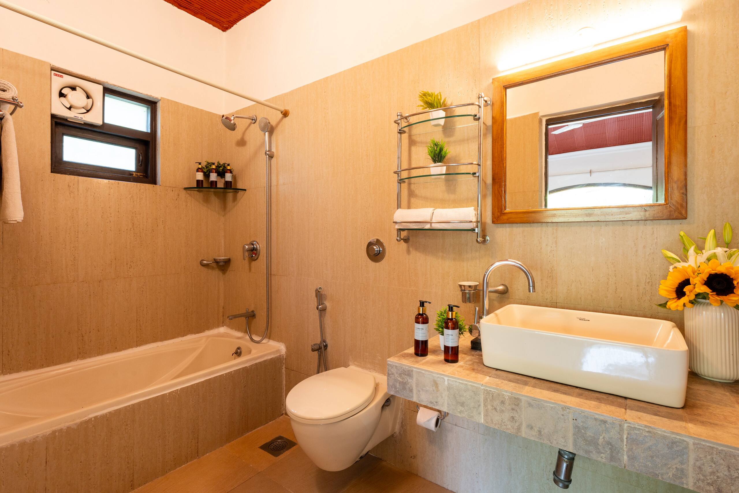 Beachside Bliss Villa –10 Mins to Sinquerim Beach — photo 5