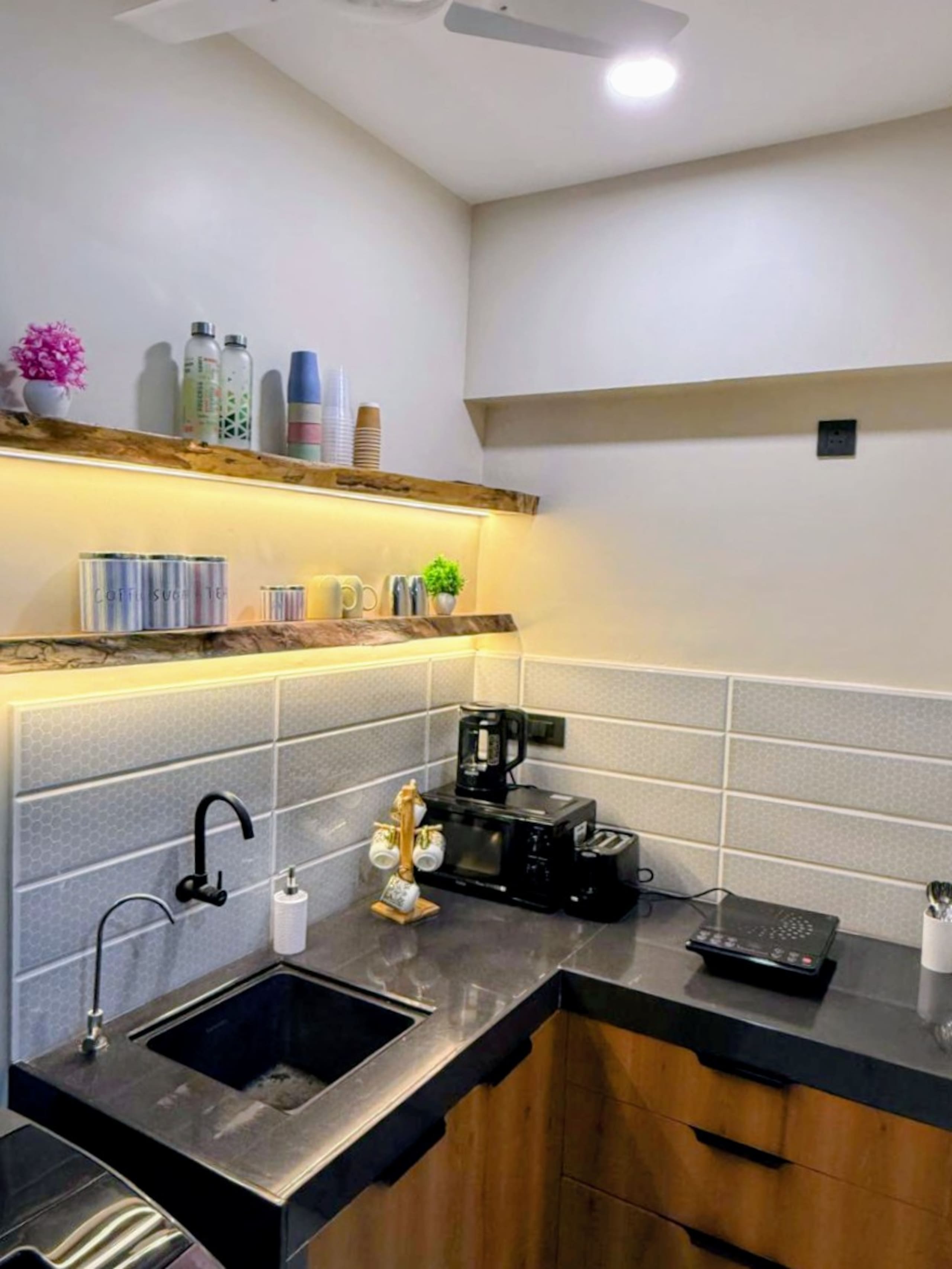 The Pause Goa | Boutique Studio w/pool Near Baga 7
