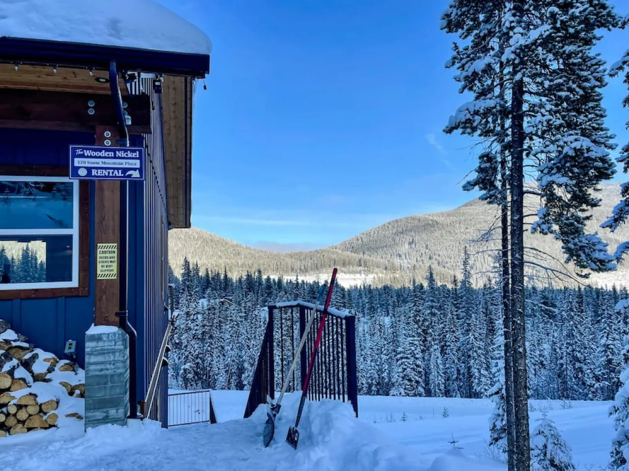 Apex Mountain ~ The Wooden Nickel - BC Reg#PM124582938 4