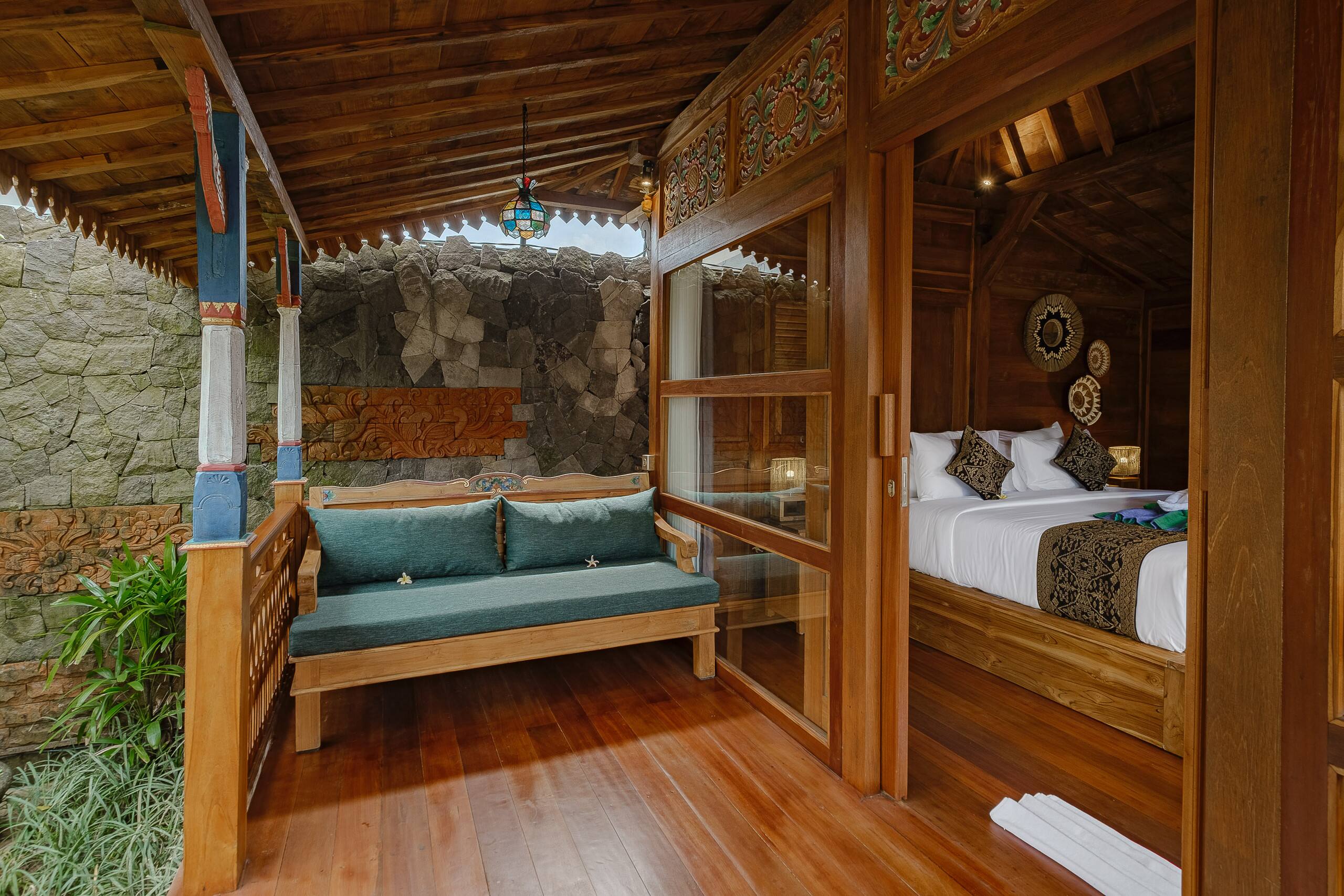 Hidden Classic 1BR Wooden Private Pool Villa 17