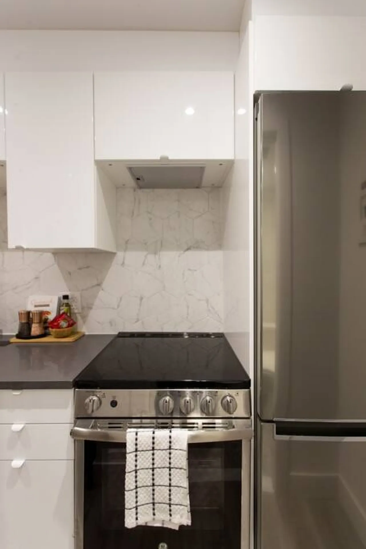 Little Italy - Cozy and Fresh Mini Studio with kitchen - Unit 102 16