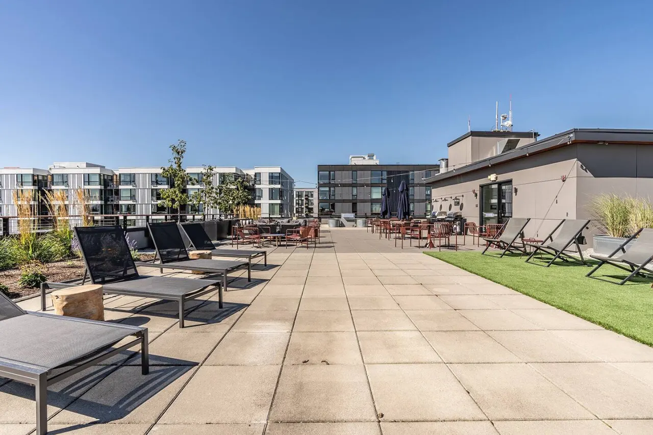 Central District Condo Seattle Queen Bed Rooftop 20