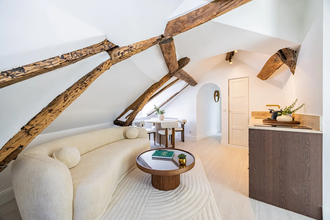 3 bedrooms Sacrée cœur Place du Tertre Montmartre 4