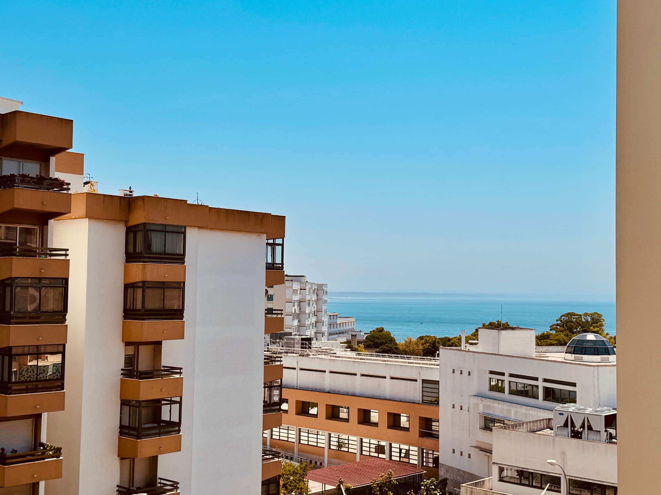 Paço de Arcos的海景房Cozy room with seaview balcony 3