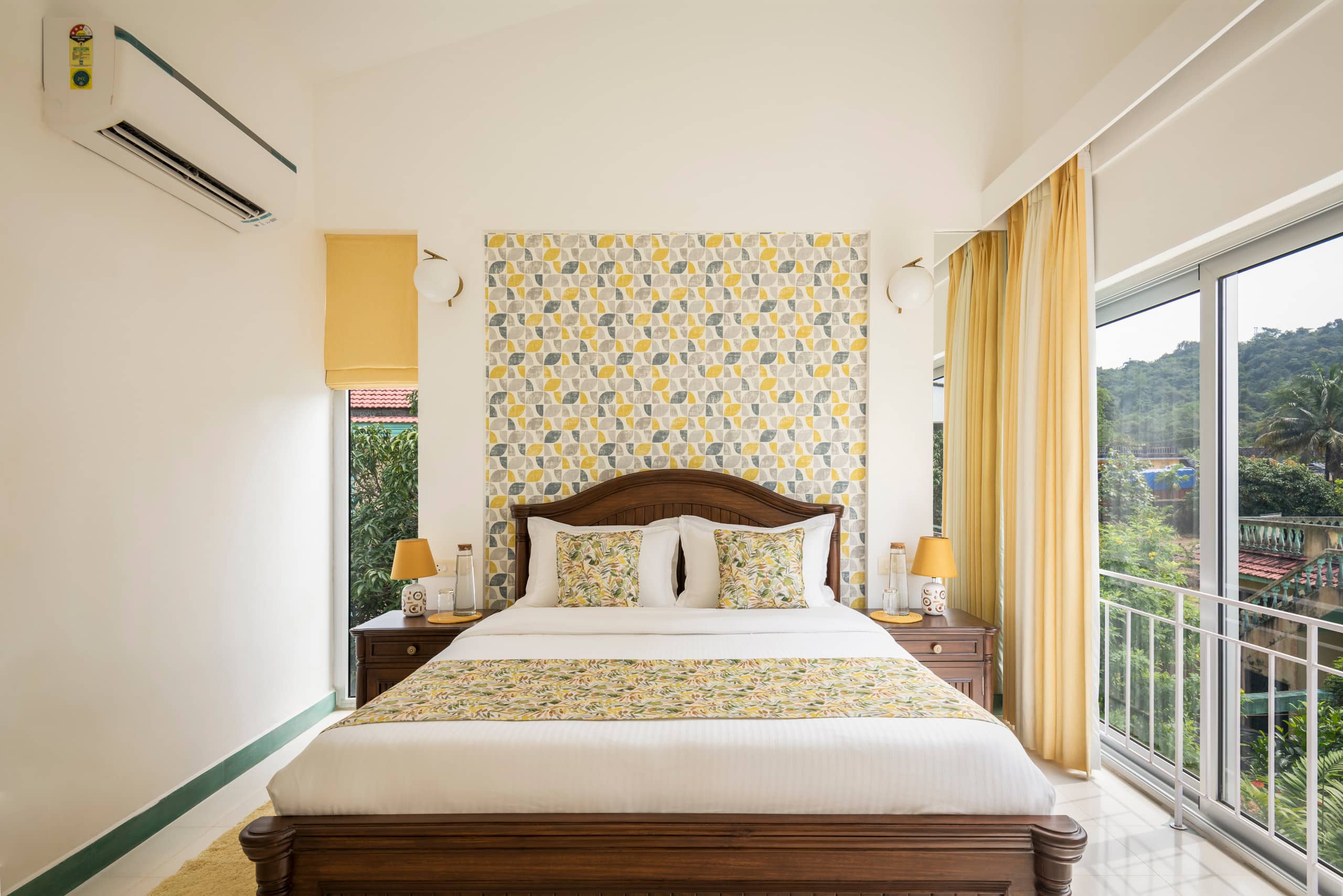ElTesoro Sunlit 2BHK w/ Spacious Private Terrace 21