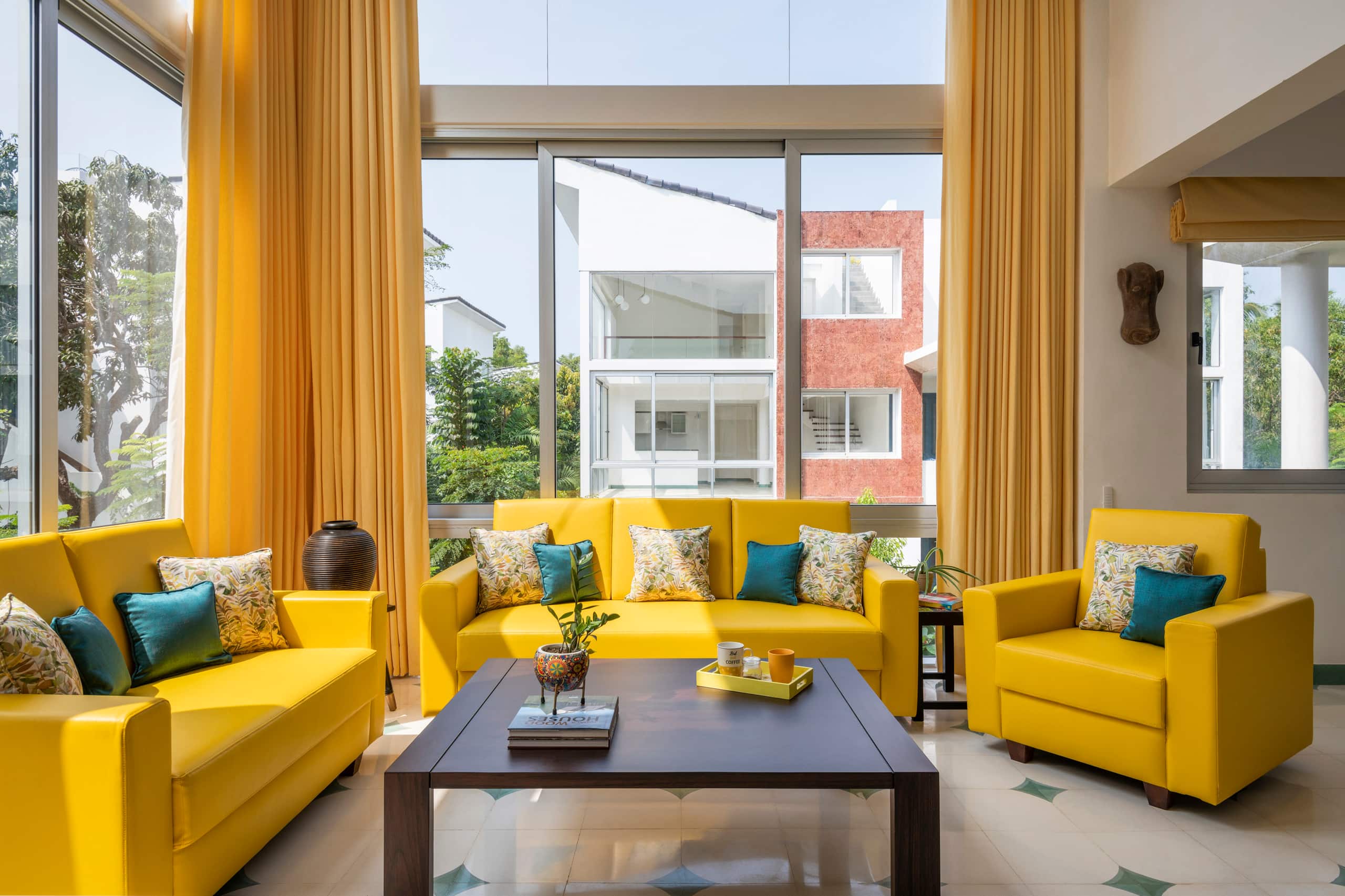 ElTesoro Sunlit 2BHK w/ Spacious Private Terrace 12