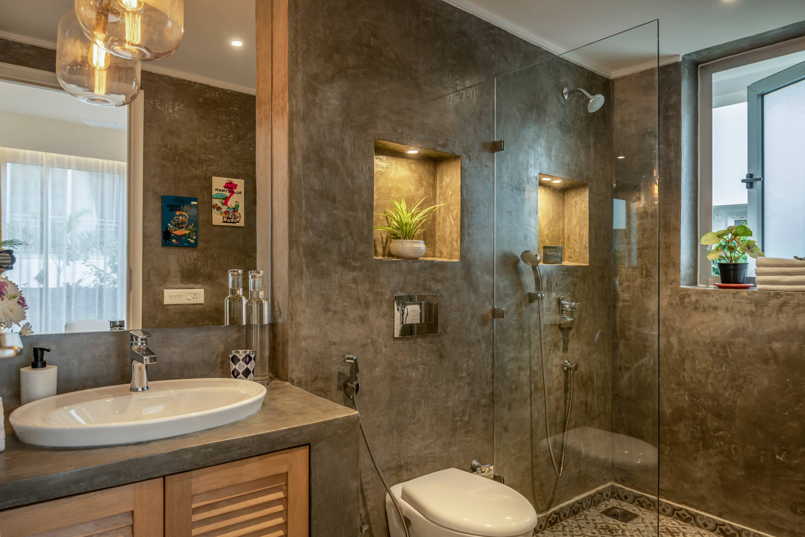 ElTesoro Sunlit 2BHK w/ Spacious Private Terrace — photo 4