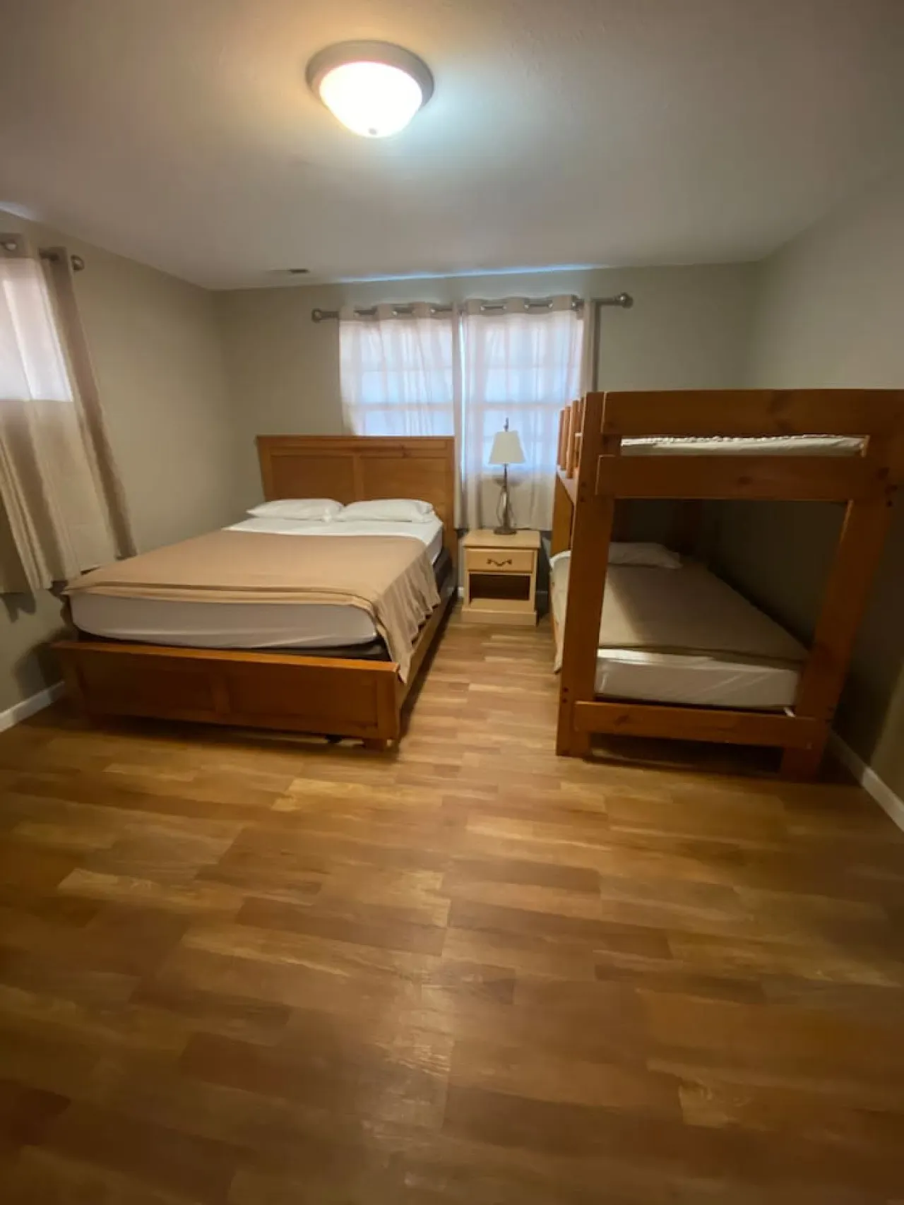 Beach House w/ VIP pkg- Bachelor Parties welcome! 8
