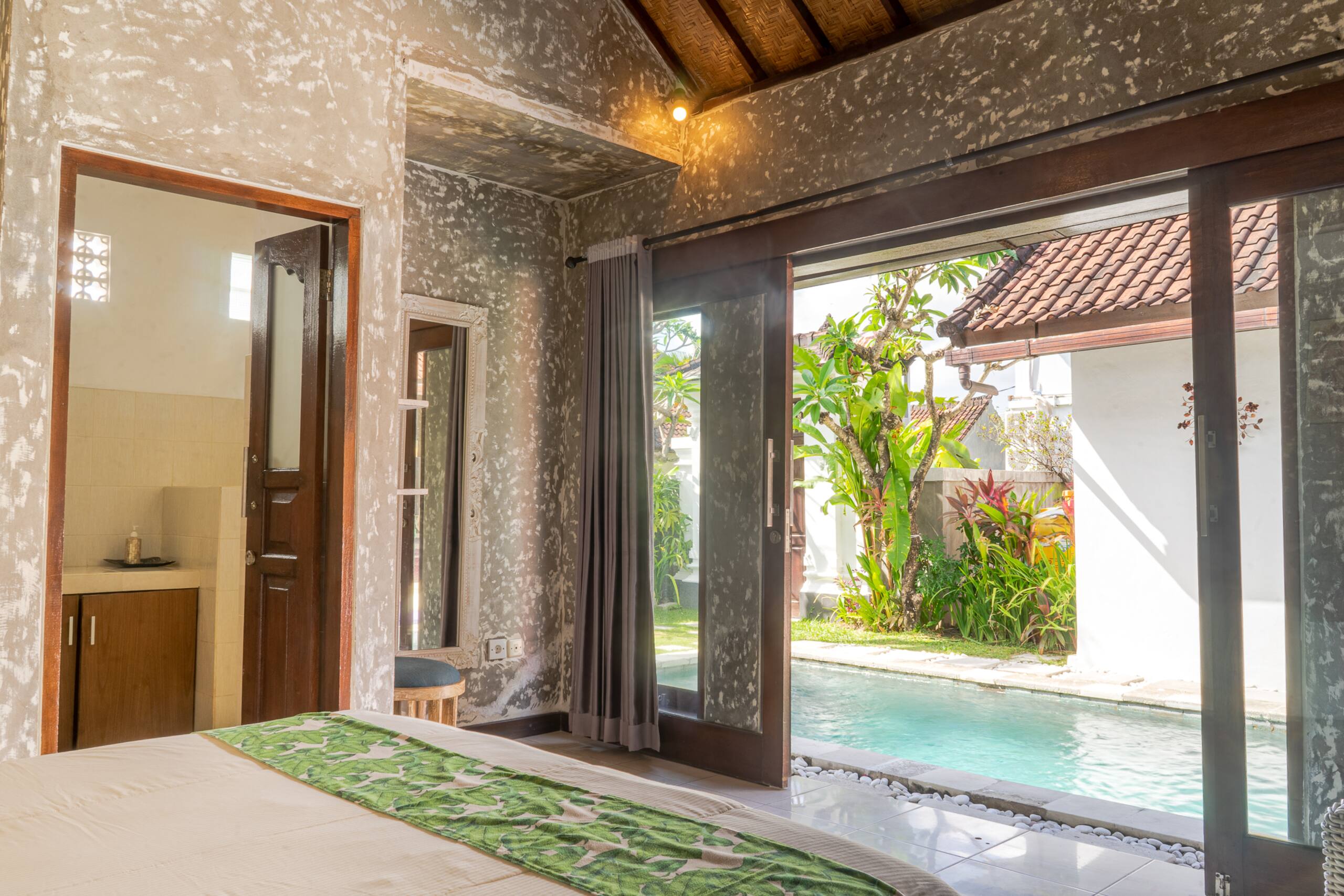 3 BR 22