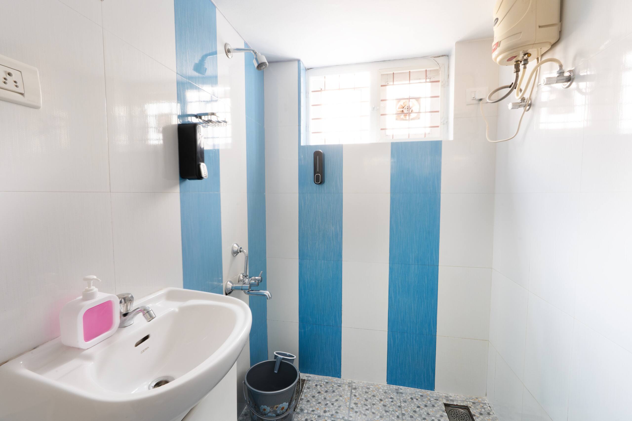 The Bloom Villa by Zenith Villas - Kalamassery 36