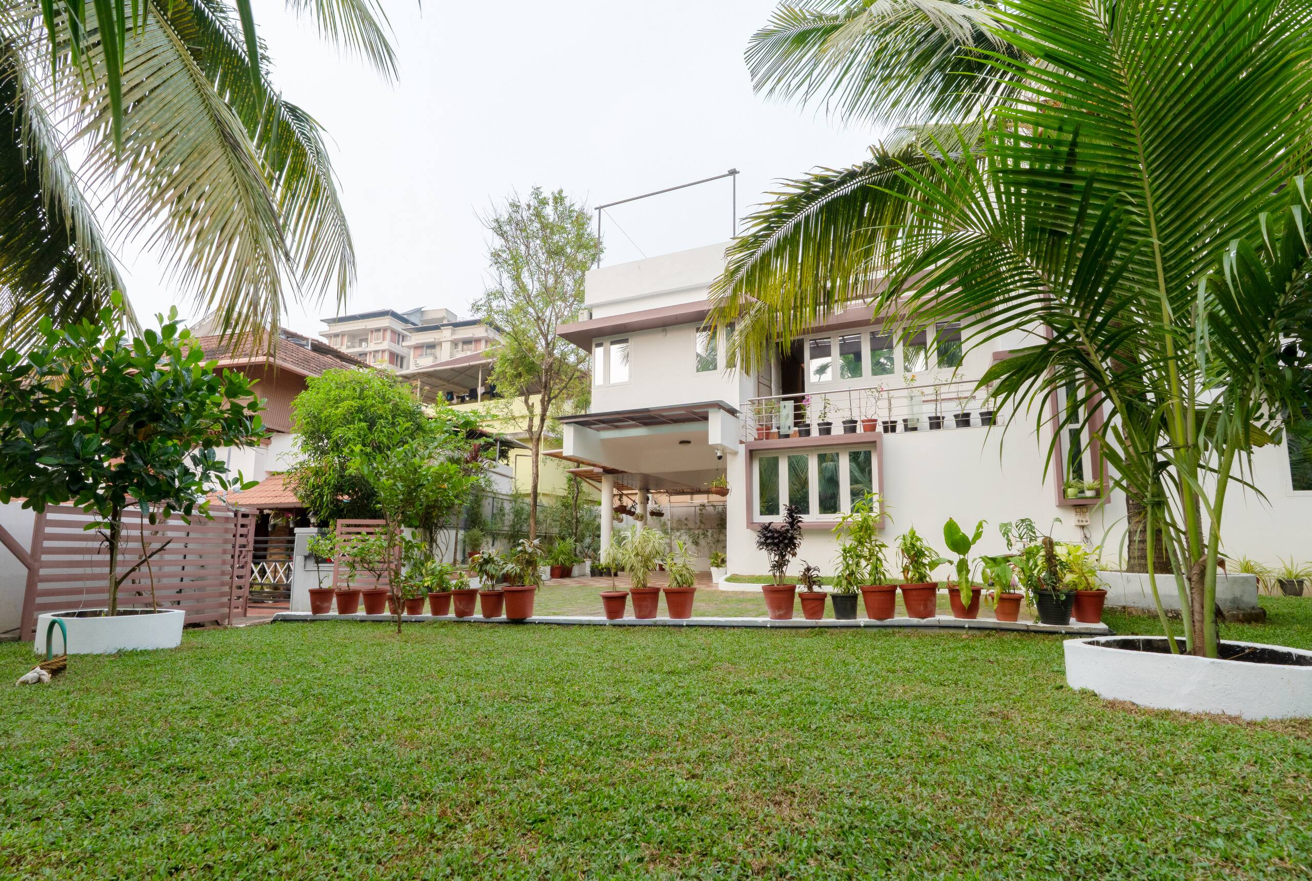 The Bloom Villa by Zenith Villas - Kalamassery
