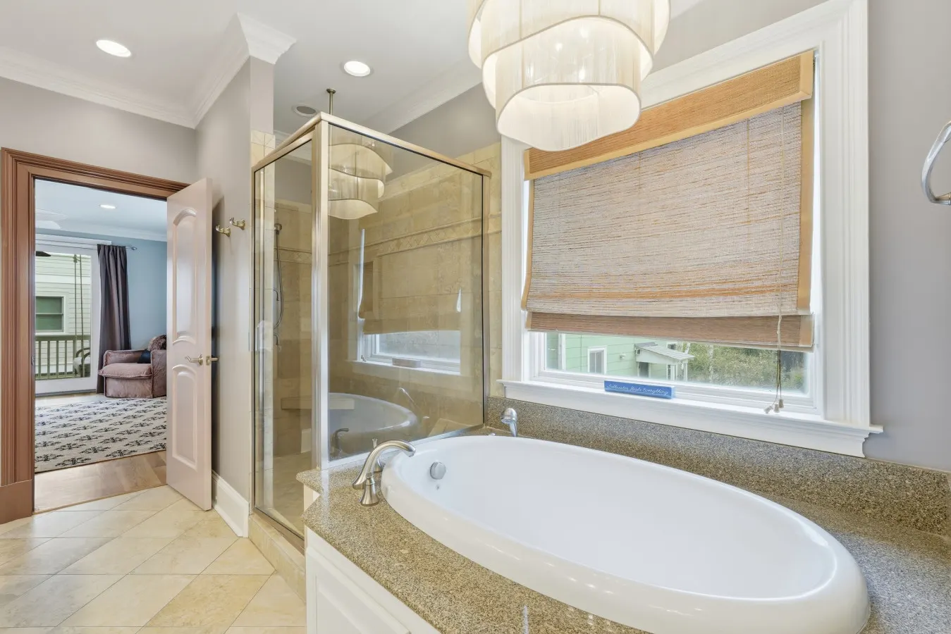 4 Bed 5 Bath Luxury Beach Front Home w/Ocean Views 11