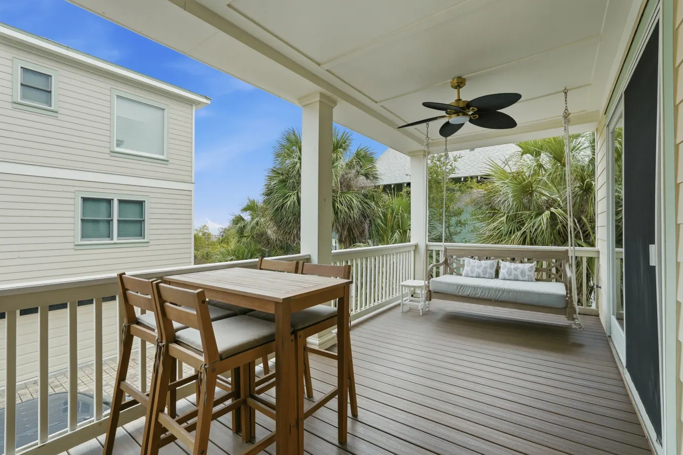 4 Bed 5 Bath Luxury Beach Front Home w/Ocean Views 14