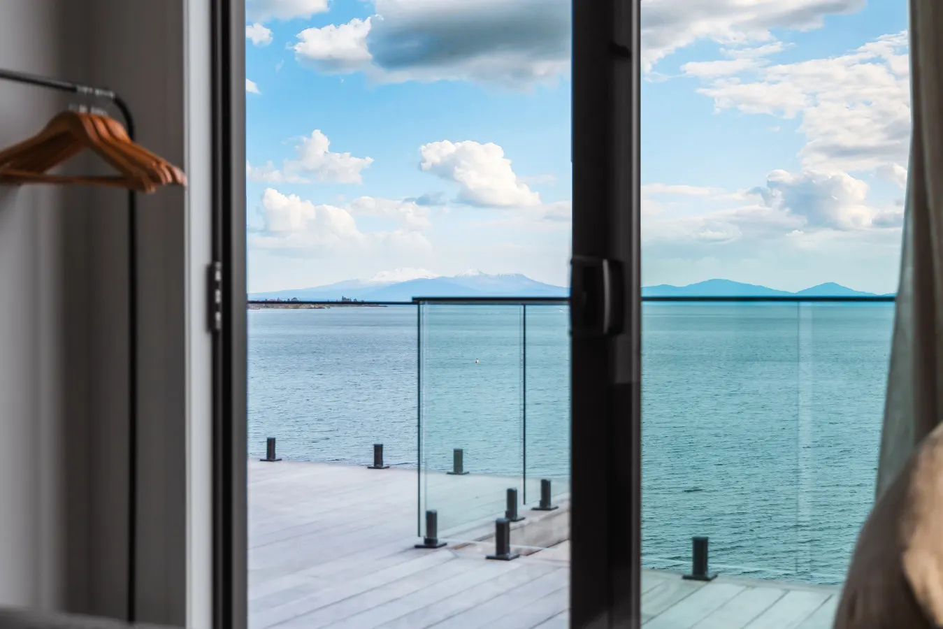 Roam Taupo Upper Terrace Unit 4 - Spa Pool 11