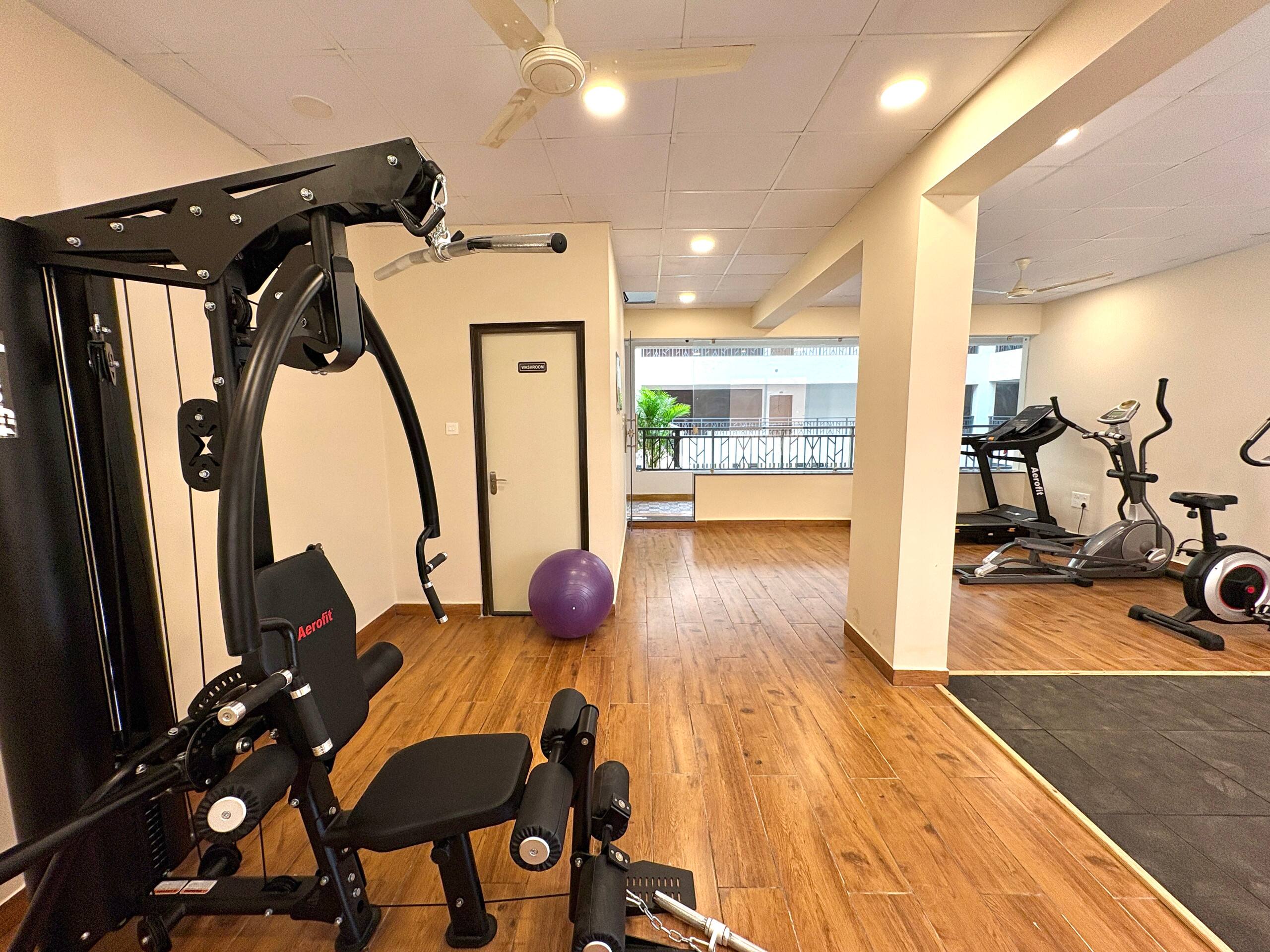 Luxury Duplex 2BHK | Pool, Gym & Prime Candolim T7 24