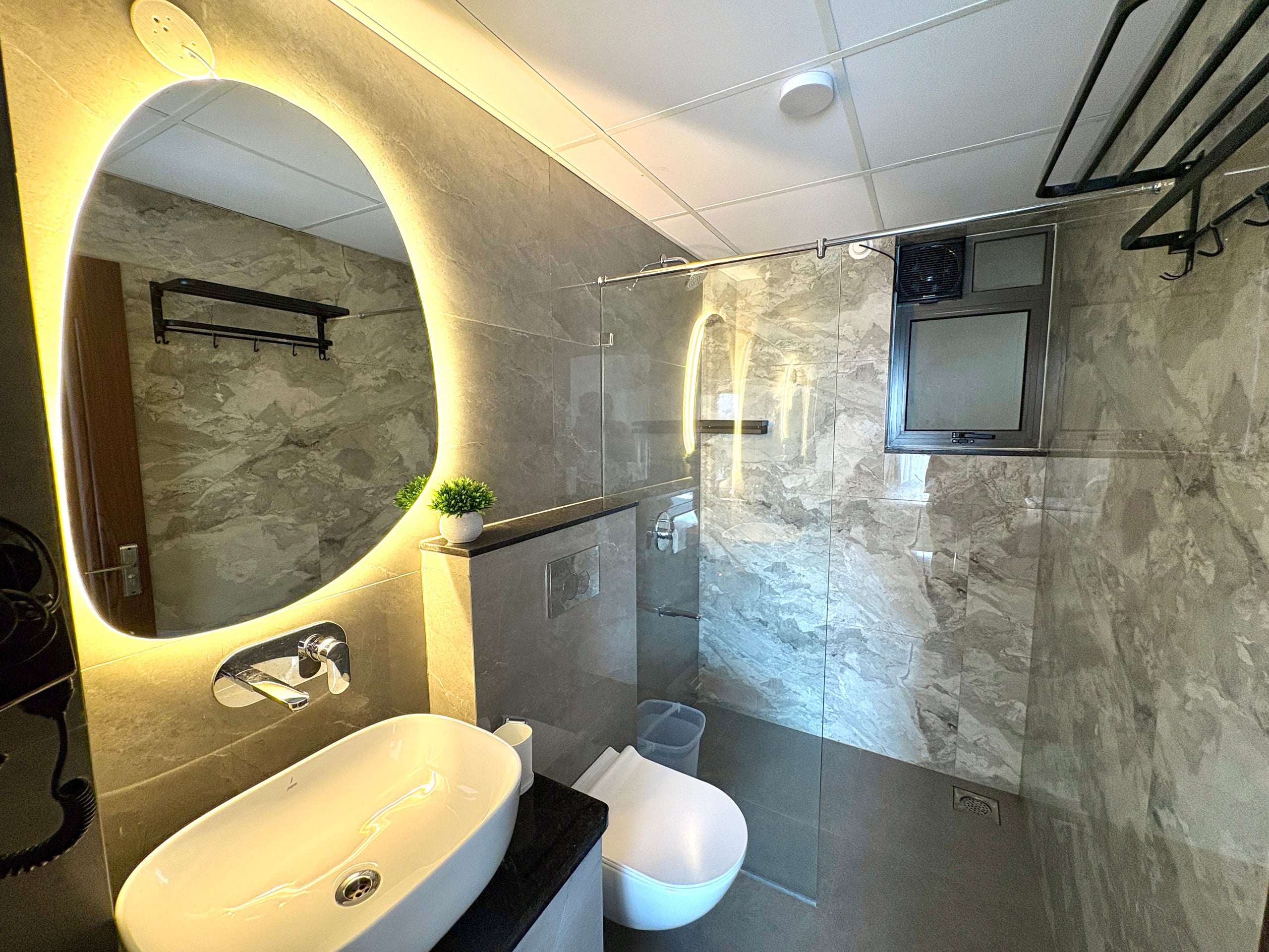Luxury Duplex 2BHK | Pool, Gym & Prime Candolim T7 17