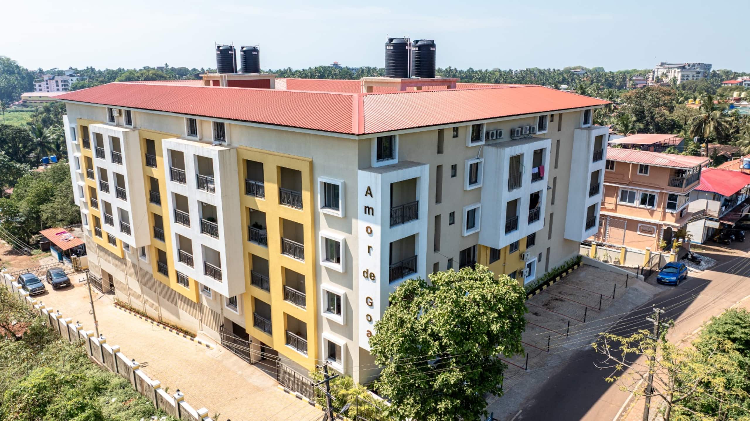 Luxury Duplex 2BHK | Pool, Gym & Prime Candolim T7 28
