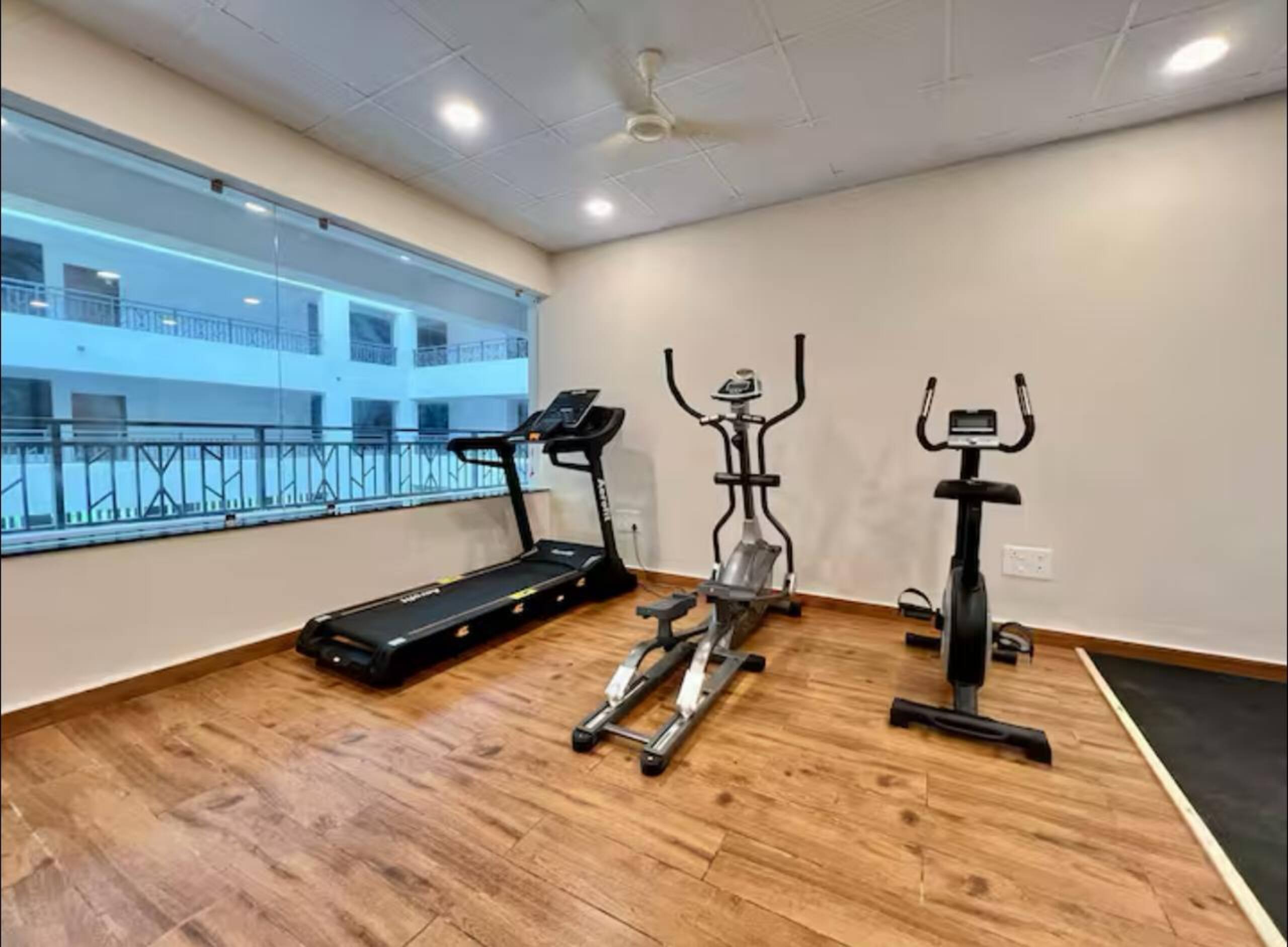 Luxury Duplex 2BHK | Pool, Gym & Prime Candolim T7 21