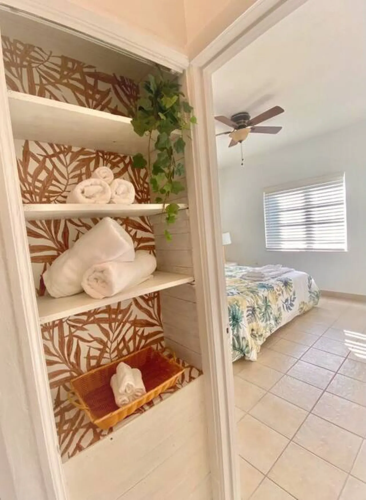 2BR Little Havana Walk to Calle Ocho Parking 9